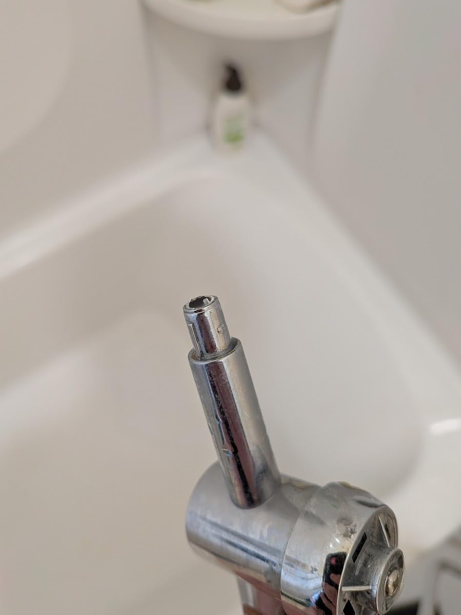 Brondell Hand Held Bidet Sprayer for Toilet: Brondell CleanSpa Advanced Bidet Attachment, Precision Pressure Control Jet Spray, Ergonomic Handheld Bidet for Toilet, Toilet Water Sprayer & Hose Set customer photo 2