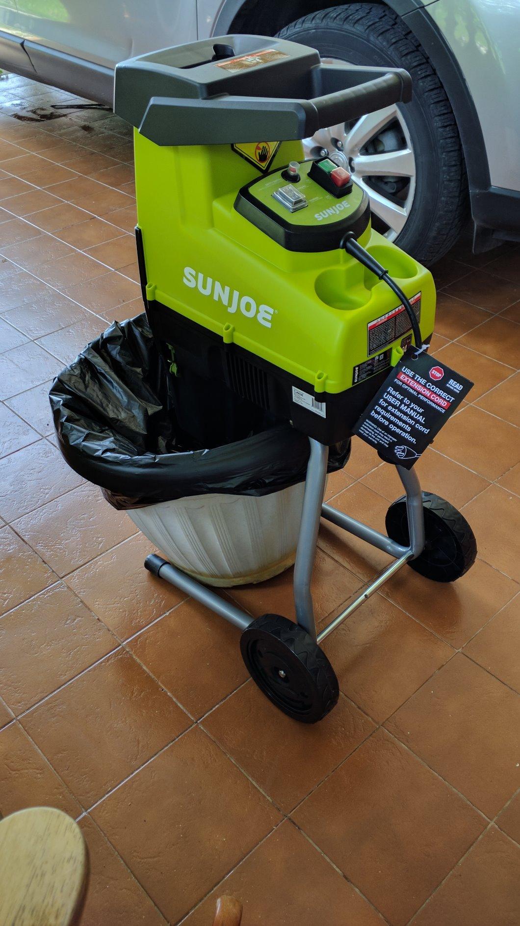 Sun Joe CJ603E Wood Chipper Shredder | 1.7-Inch Cutting Diameter, 15-Amp Motor, Portable Electric customer photo 1