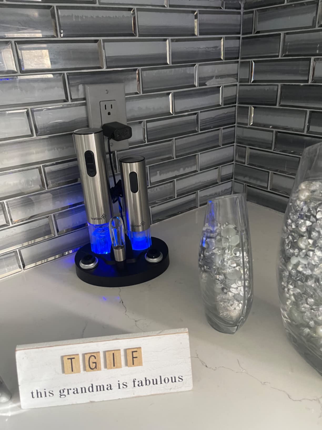 Ivation Stainless Steel Electric Wine Opener, Aerator & Preserver Gift Set | Housewarming, birthday, or holiday present for wine lovers - sleek home bar design; one-touch use, up to 30 corks per charge. customer photo 1