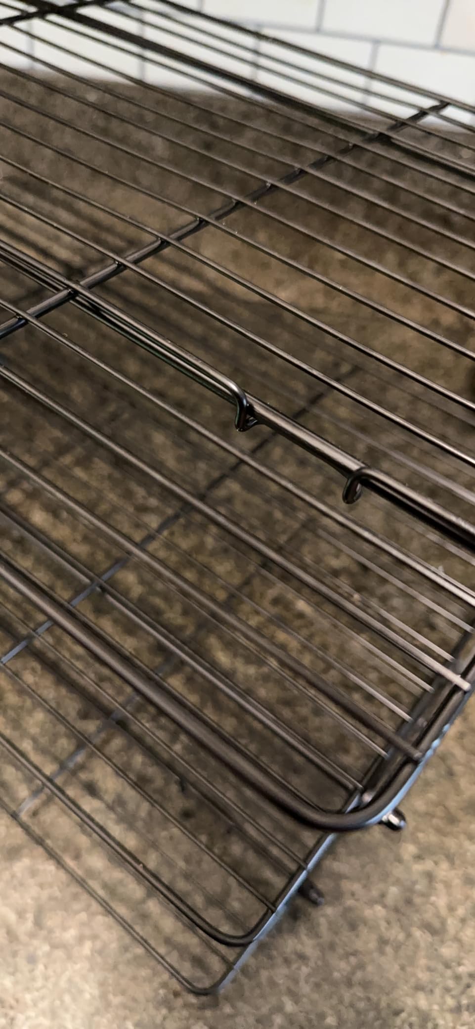 Wilton Gold Premium Non-Stick Warp-Resistant Bakeware, Made without PFAs, 3-tier Cooling Rack, Packaging May Vary customer photo 1