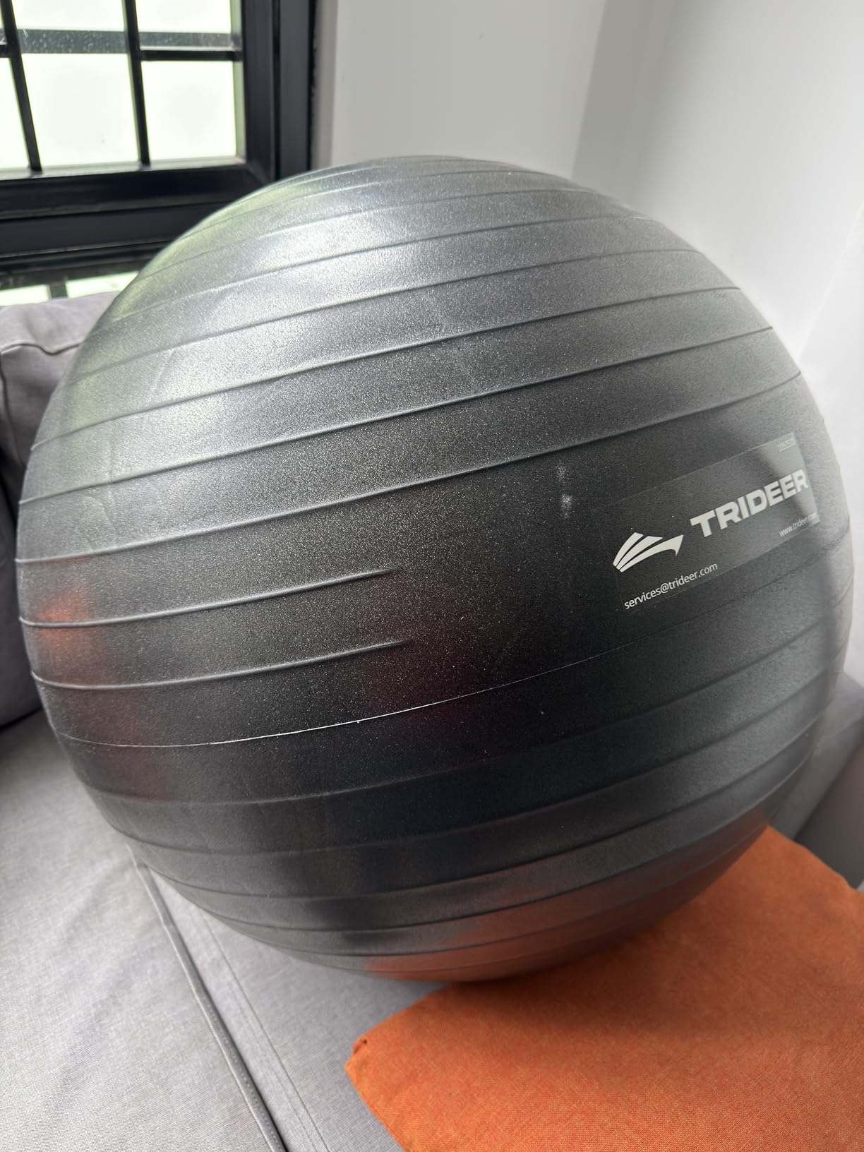Trideer Yoga Ball for Exercise, Pilates, Core & Balance Training, Stability Ball for Pregnancy & Birthing Prep, Physical Therapy, Daily Stretching, Office Chair for Active Sitting, Quick Pump Included customer photo 1