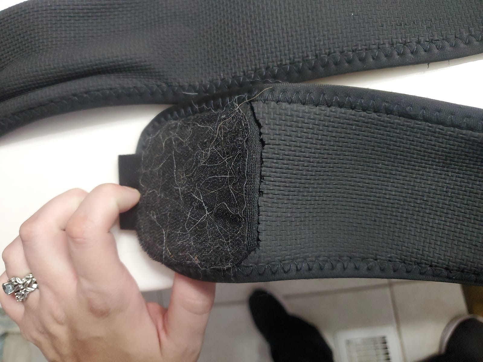 PlayActive Sacroiliac SI Joint Hip Belt - Lower Back Support Brace for Men and Women - Pelvic Support Belt - Trochanter Belt - Sciatica Pelvis Lumbar Hip Pain Relief (Regular) customer photo 2