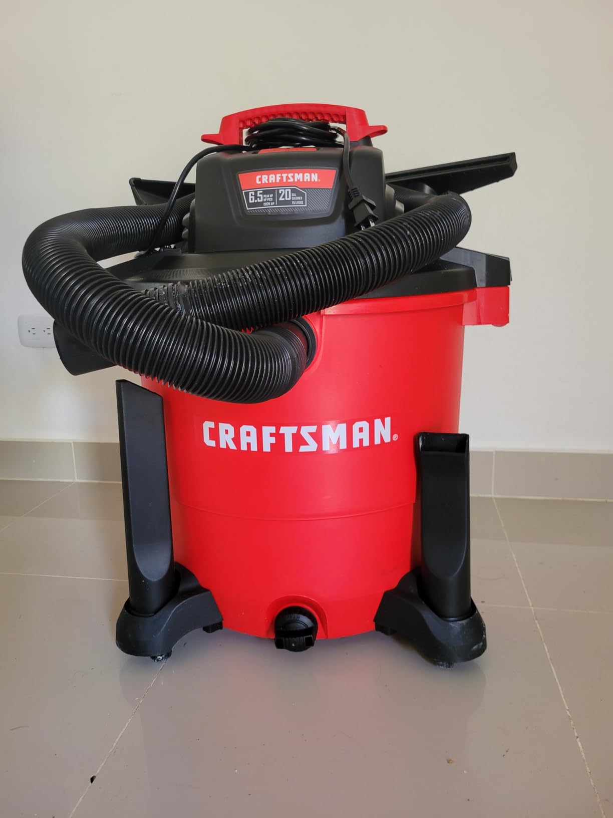 CRAFTSMAN CMXEVBE17596 20 Gallon 6.5 Peak HP Wet Dry Shop Vacuum | Heavy-Duty Wet and Dry Vac with Filter, Dust Bag, Hose and Attachments for Shop, Garage, Jobsite Cleaning customer photo 1