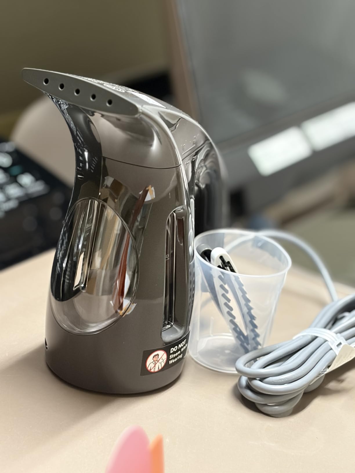 HiLIFE Steamer for Clothes, Portable Handheld Clothing Steamer, 240ml Big Capacity, 700W, Strong Power, Fabric Quick Wrinkle Remover with Brush for Home, Office (ONLY 120V) - Blue customer photo 1