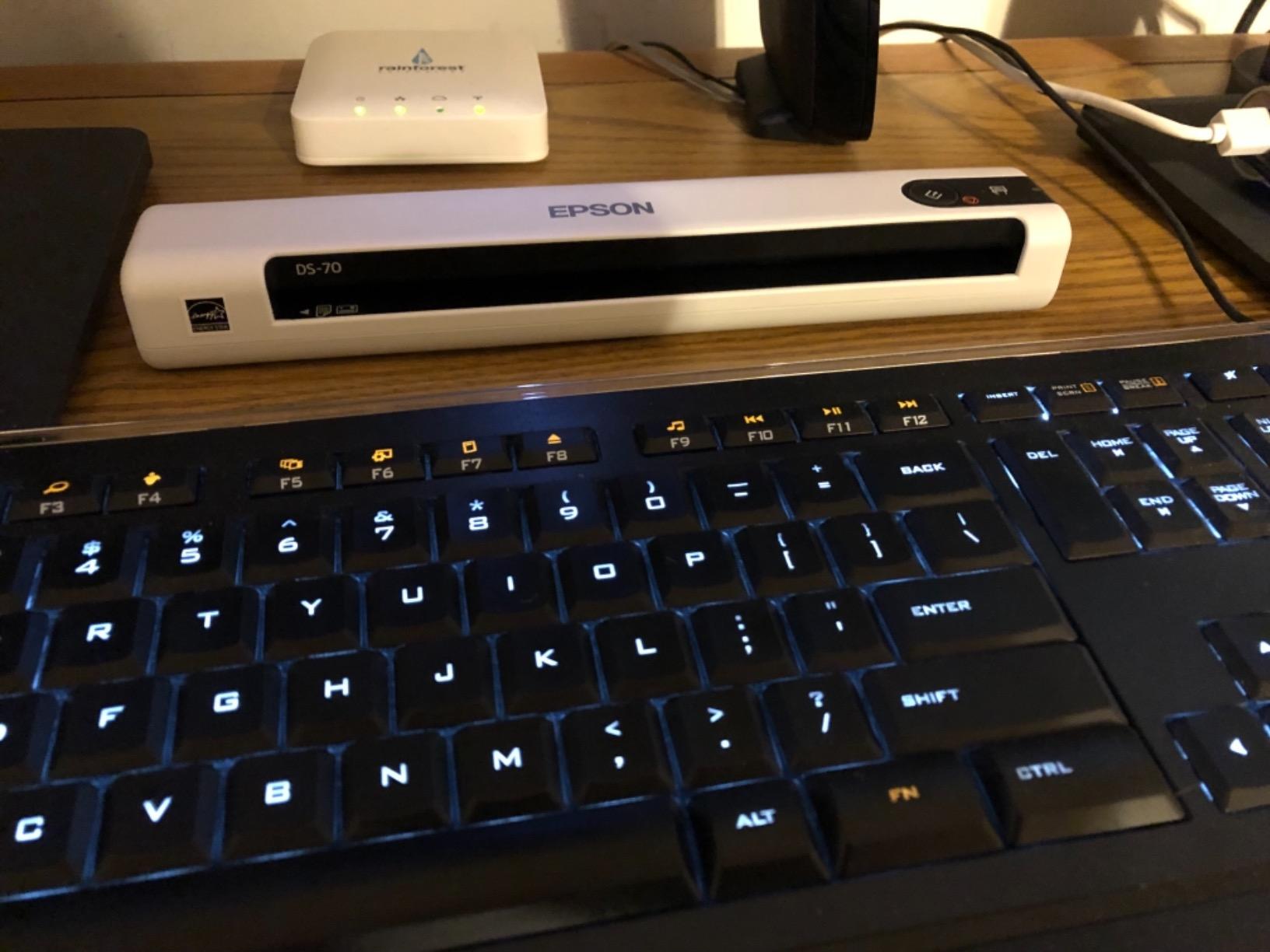Epson DS-70 Portable Document Scanner Mobile Single-Sheet Scanner customer photo 2