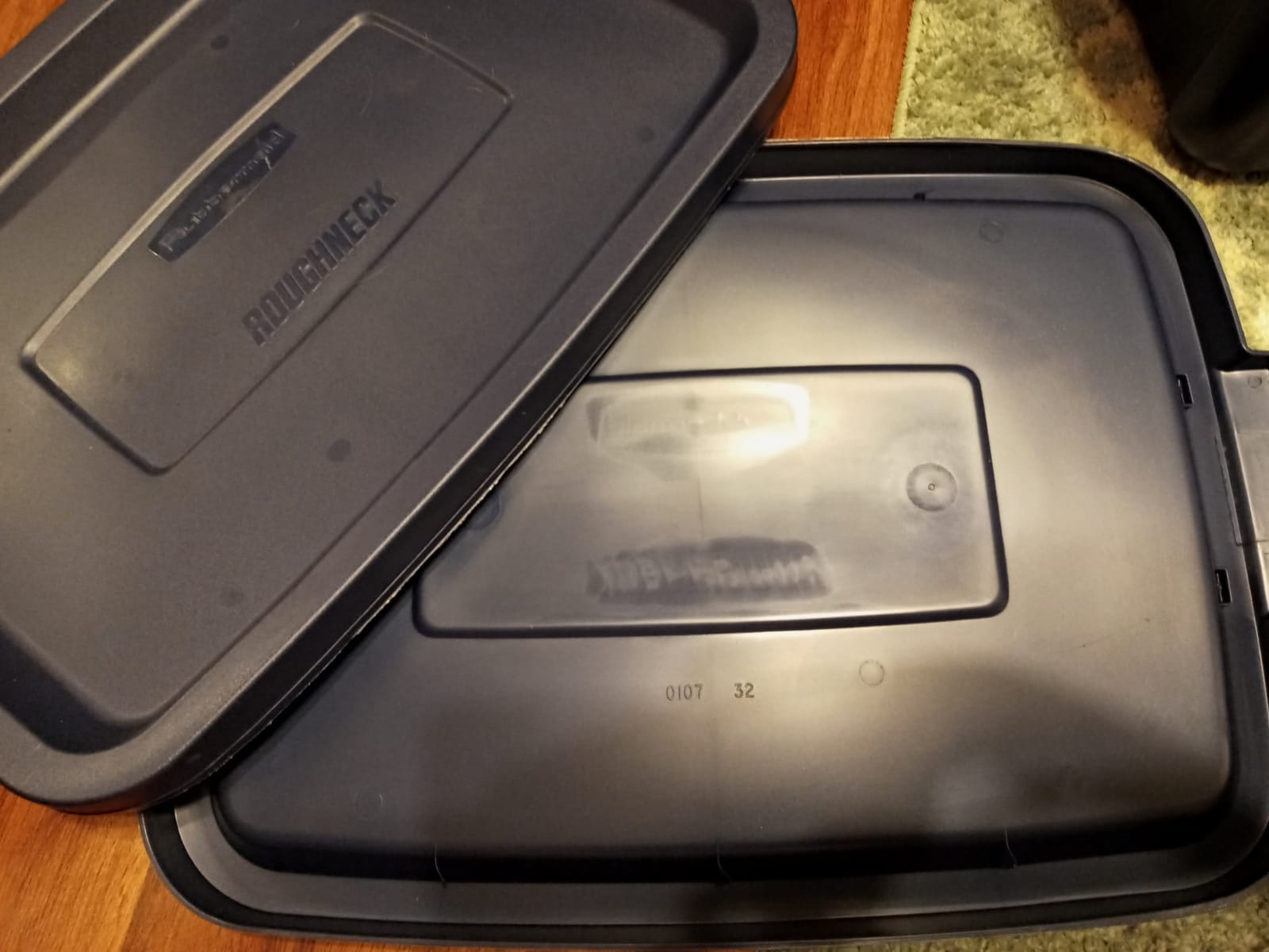 Rubbermaid Roughneck Tote 18 Gal, 6 Pack, Made in USA, Dark Indigo Metallic, Rugged Plastic Stackable Storage Bins with Lids and Handles customer photo 2