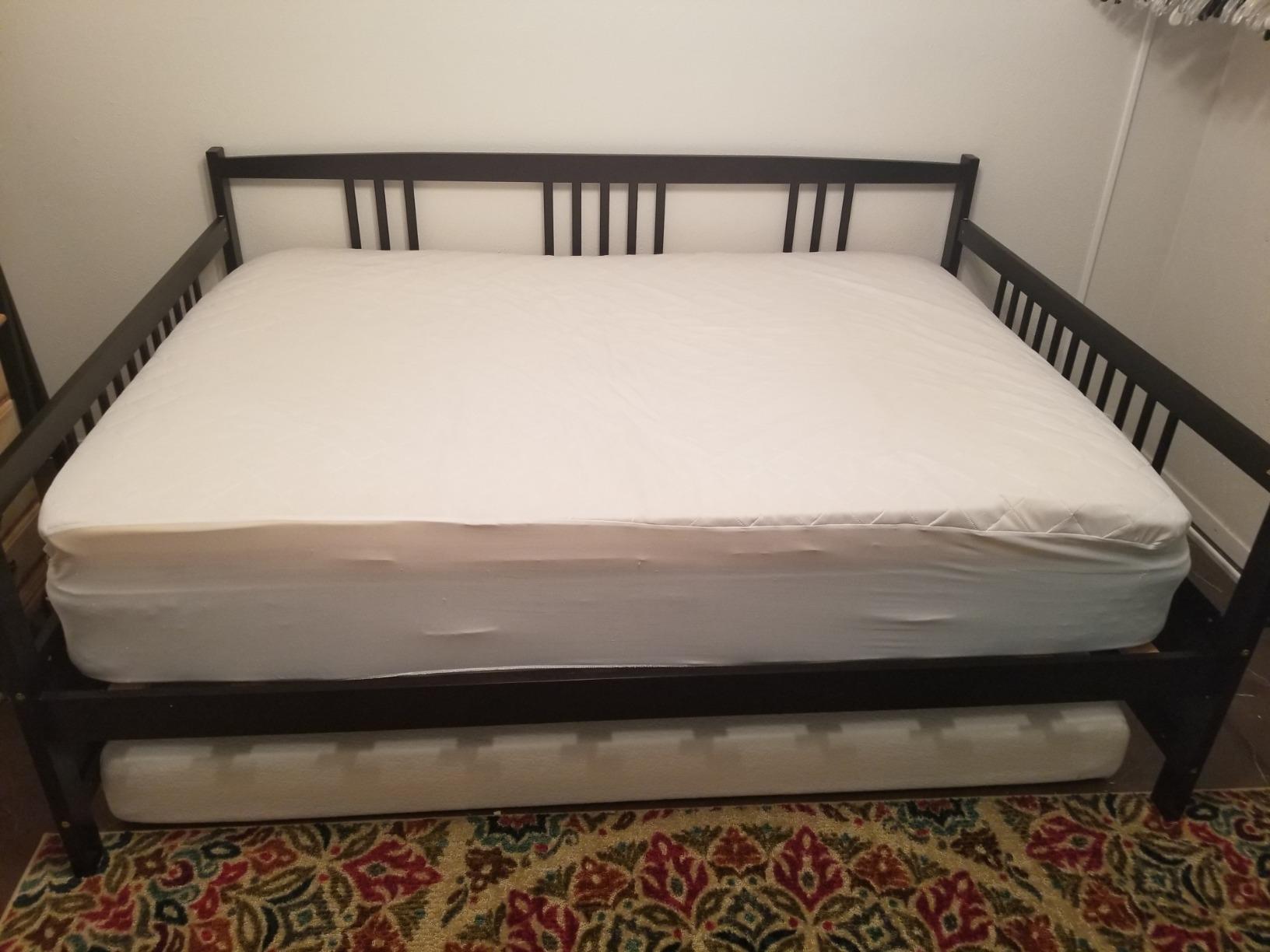 Harper & Bright Designs Full Size Corner Bed Frame, Modern Full Wood Daybed Frame with Slats Support, Multi-Functional Sofa Bed for Living Room, Guest Room, Espresso customer photo 1