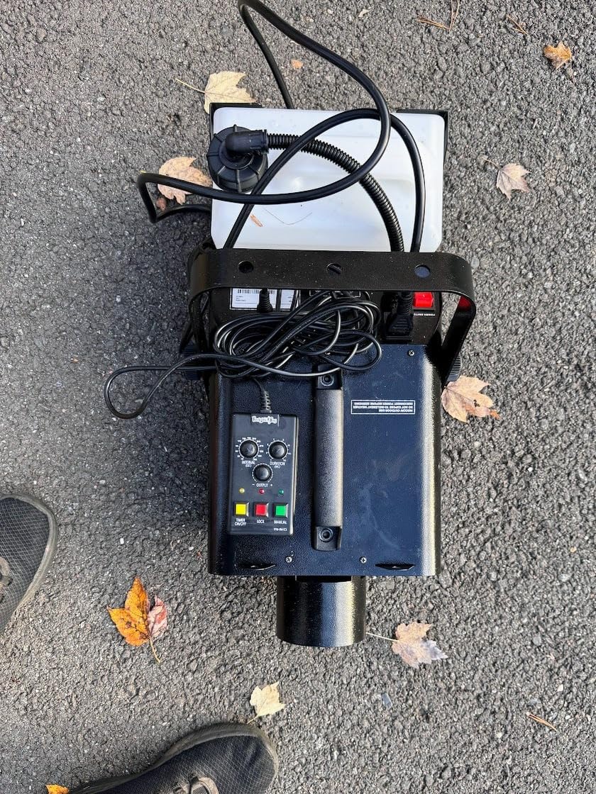Froggy's Fog Titan 1200 Fog Machine, High Output Indoor Fogger Machine with 20,000 CFM and Low Fluid Sensor customer photo 1