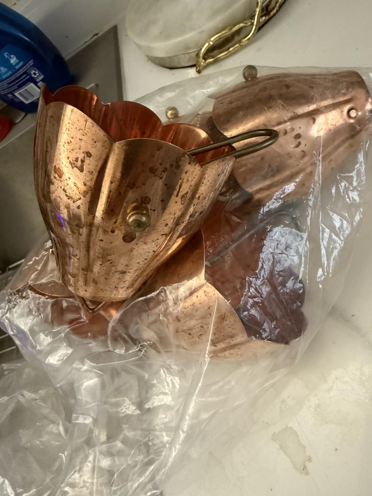Good Directions 491V1-8 Crocus Rain Chain 8-1/2 Feet Long, Large Cups, 100% Blue Verde Pure Copper customer photo 1