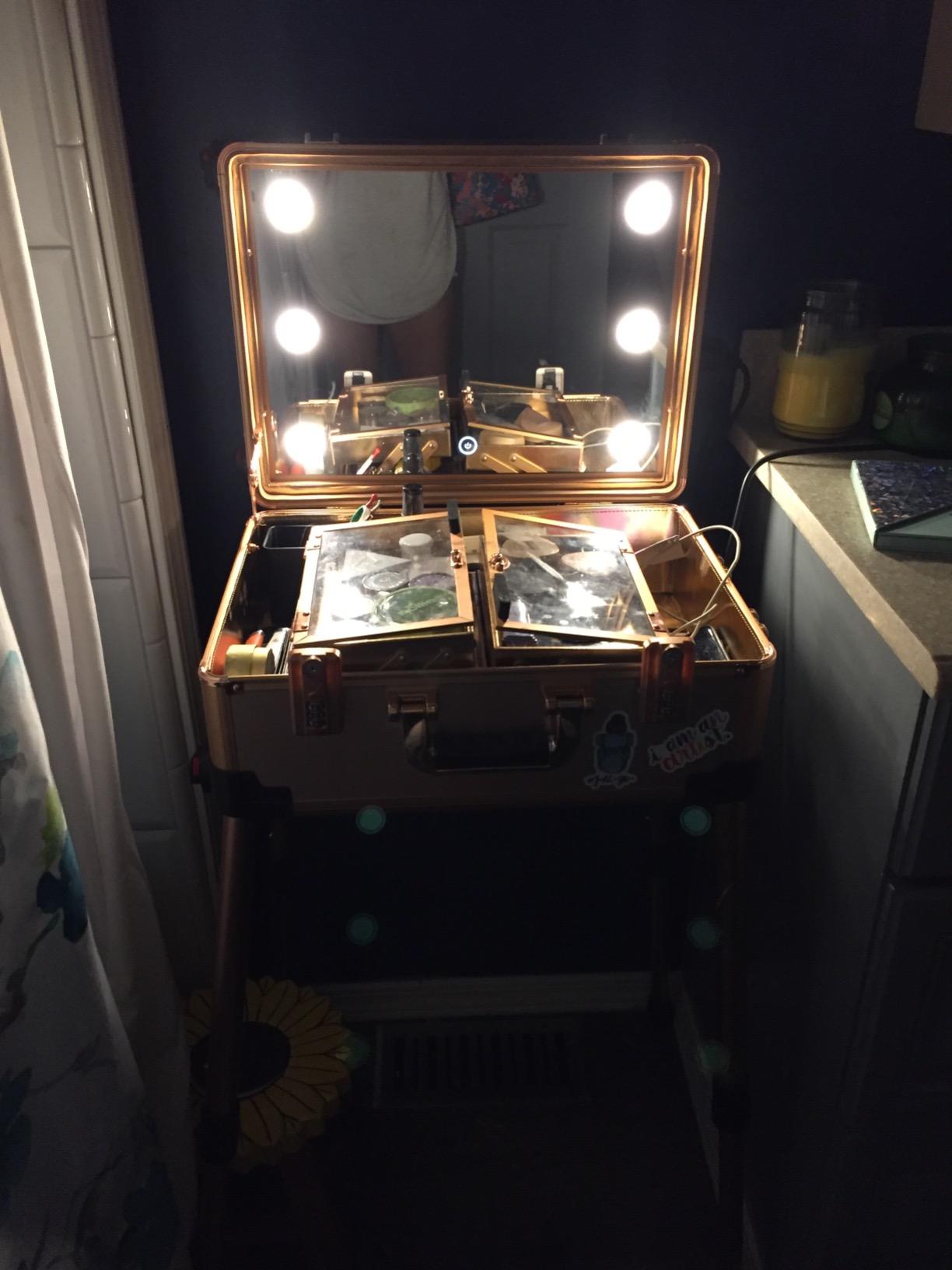 Medium Makeup Train Case with Code Lock, Lighted Mirror, Speaker Travel Cosmetic Organizer Box, Professional Artist Trolley Studio Free Standing Case customer photo 2