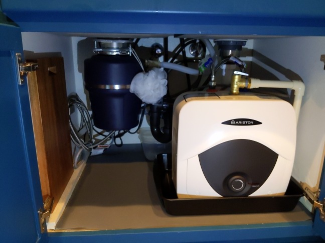 Ariston Andris 2.5 Gallon Capacity 120-Volt Mini Tank Electric Water Heater customer photo 2