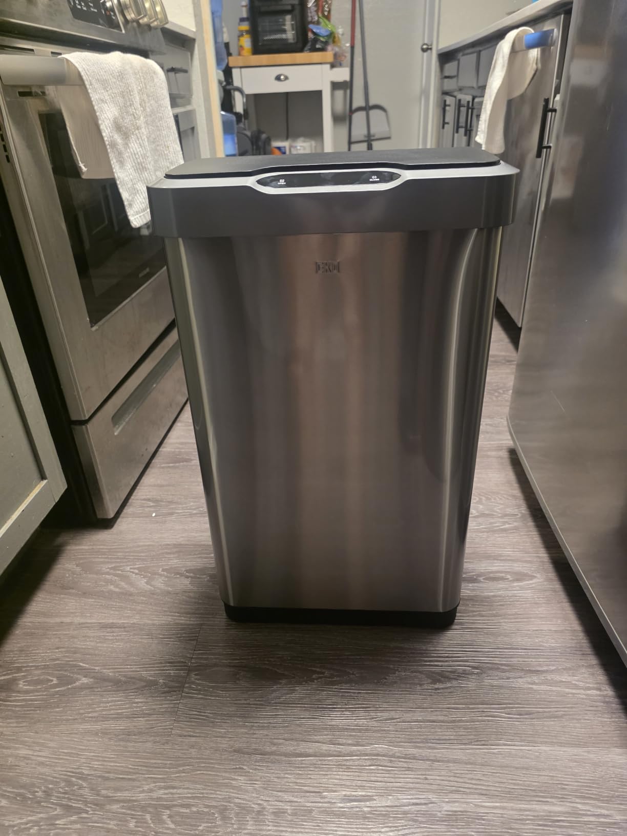 EKO Mirage-T 50 Liter / 13.2 Gallon Touchless Rectangular Motion Sensor Trash Can or Recycling Bin, Brushed Stainless Steel Finish customer photo 2