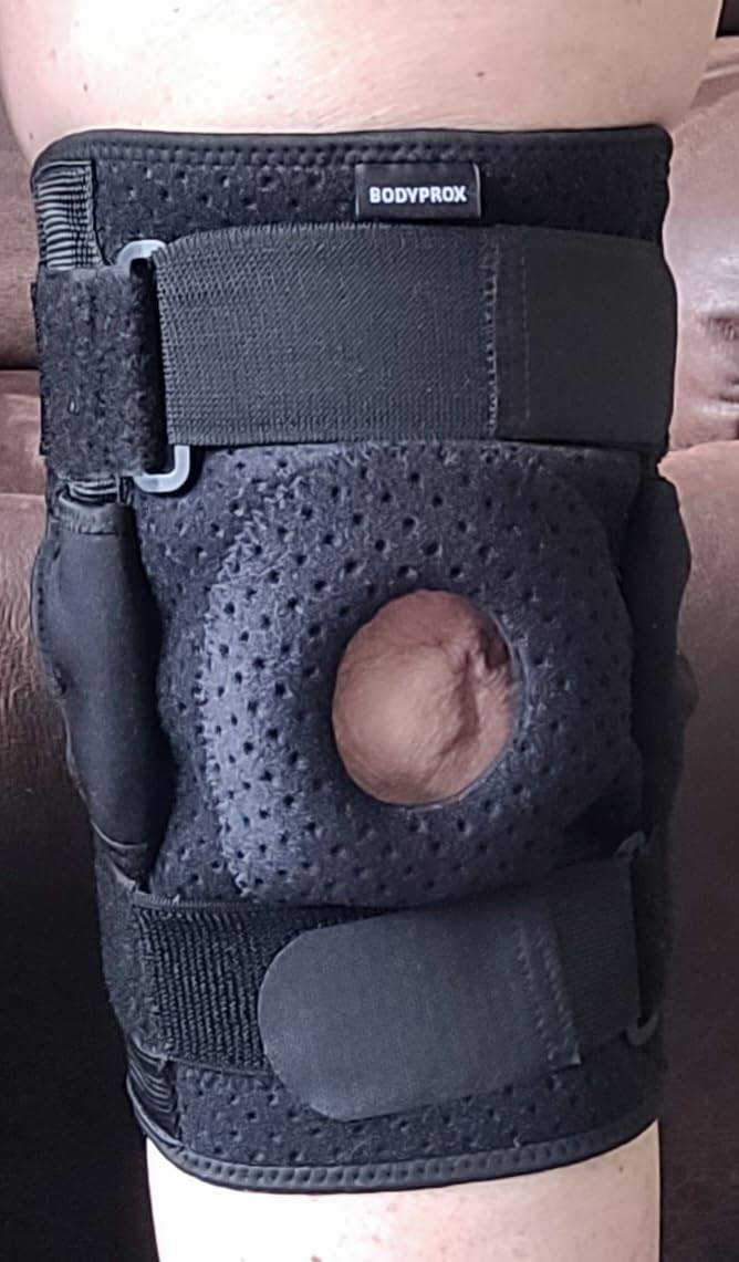 Bodyprox Hinged Knee Brace for Men and Women, Knee Support for Swollen ACL, Tendon, Ligament and Meniscus Injuries customer photo 1