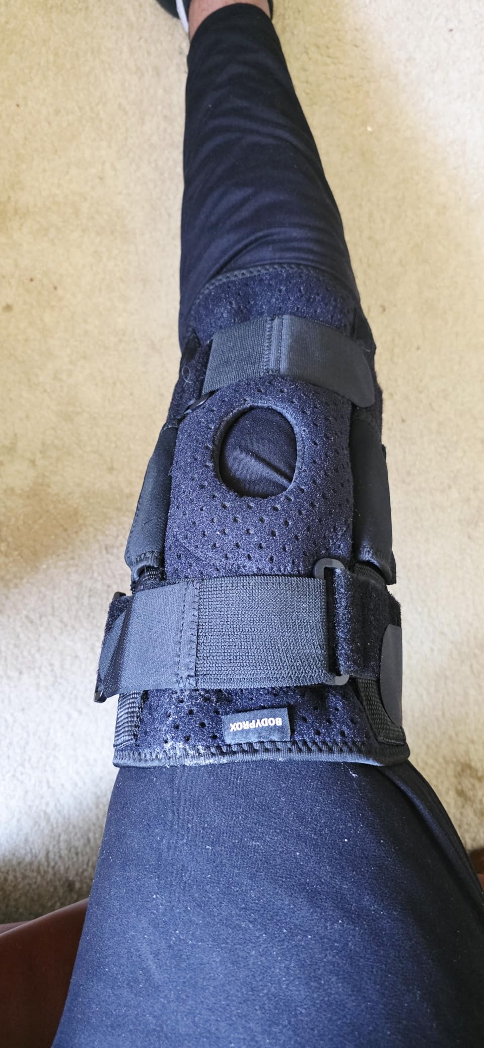 Bodyprox Hinged Knee Brace for Men and Women customer photo 1