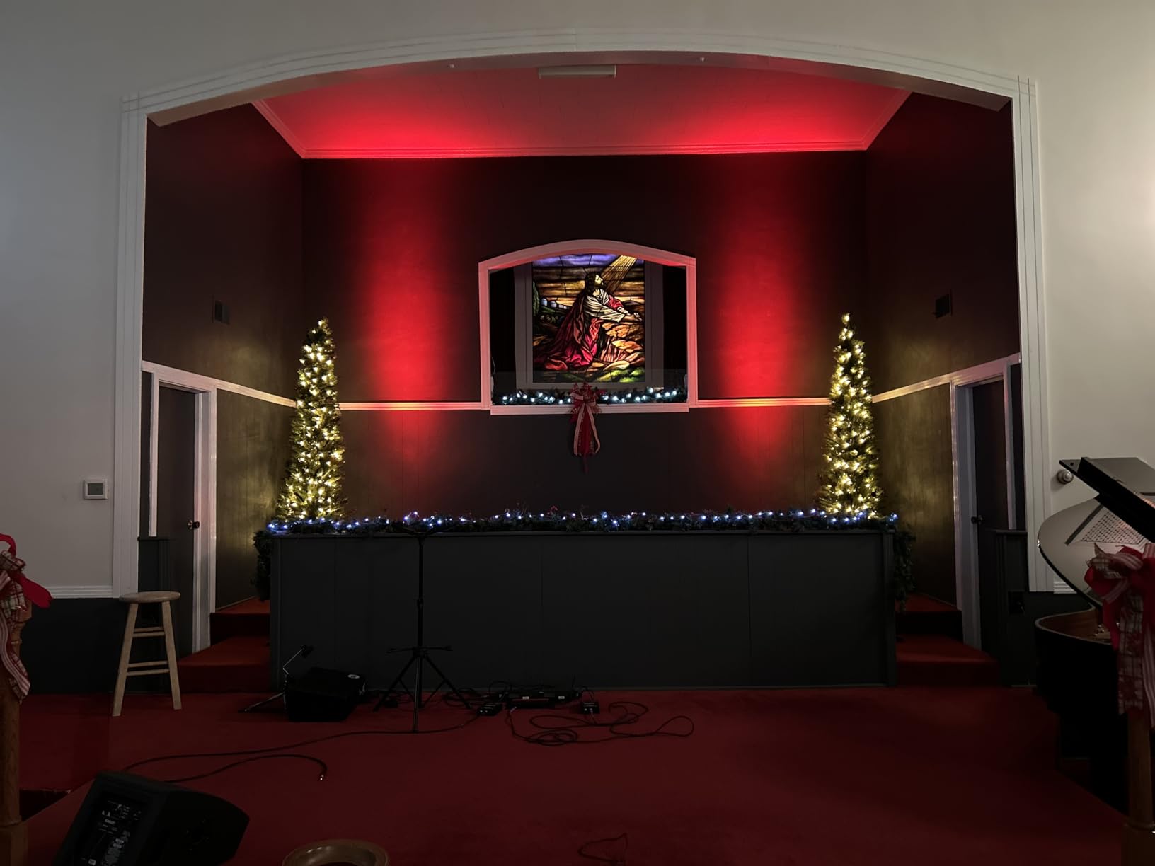 Stage Lights 36 LED Par Lights, U'King RGB Par Light Uplights Stage Lighting Indoor for Christmas Halloween Music Party Disco Wedding, Remote Control, DMX Control Sound Activated Party Light customer photo 2