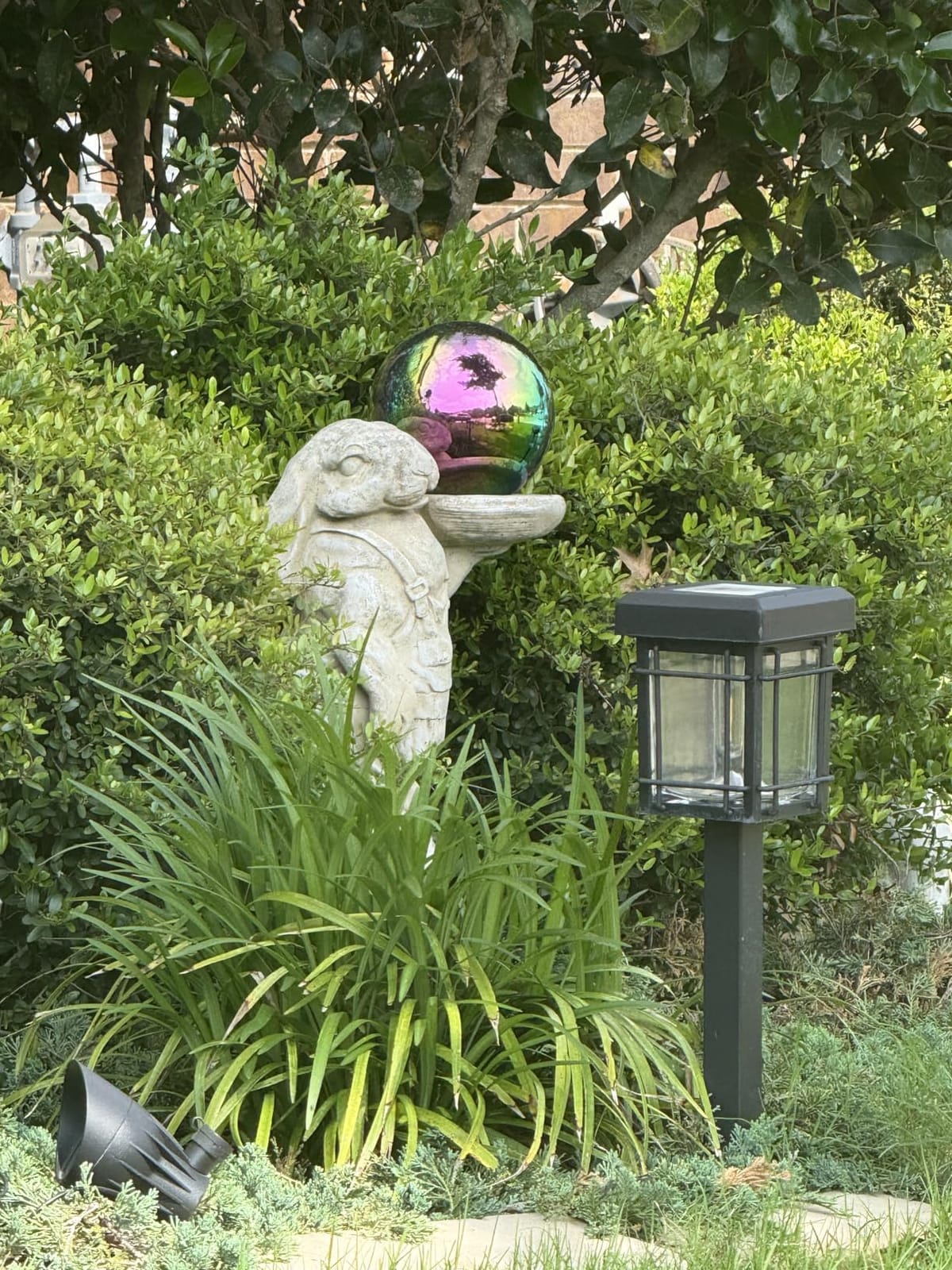 USHome Rainbow Home Garden Gazing Globe Mirror Balls, Polished Stainless Steel Shiny Sphere, Ideal As a Housewarming Gift (12 Inch) customer photo 2