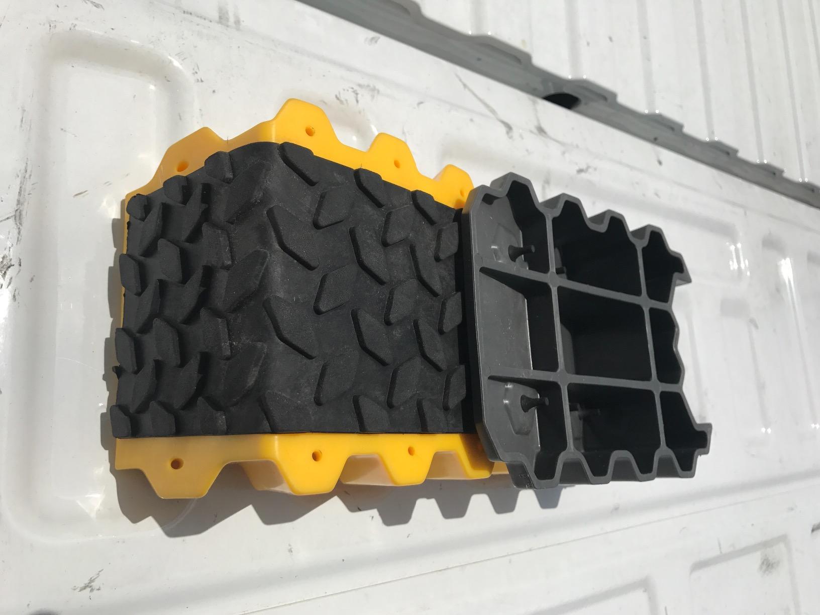 Camco Curved Camper/RV Leveler & Wheel Chock - Features Heavy Duty Honeycomb Design & Includes Non-Slip Rubber Grippers on Wheel Chock - Compatible w/Trailers Up to 30,000 lbs - 2-Pk (21021) customer photo 1