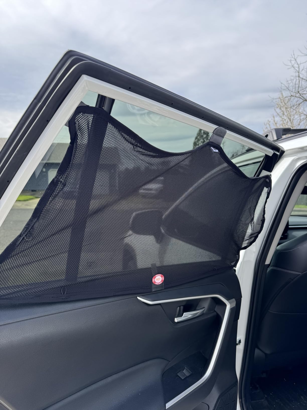 Munchkin Brica Magnetic Stretch-to-Fit Car Window Shades, Black, 1 Pack customer photo 2
