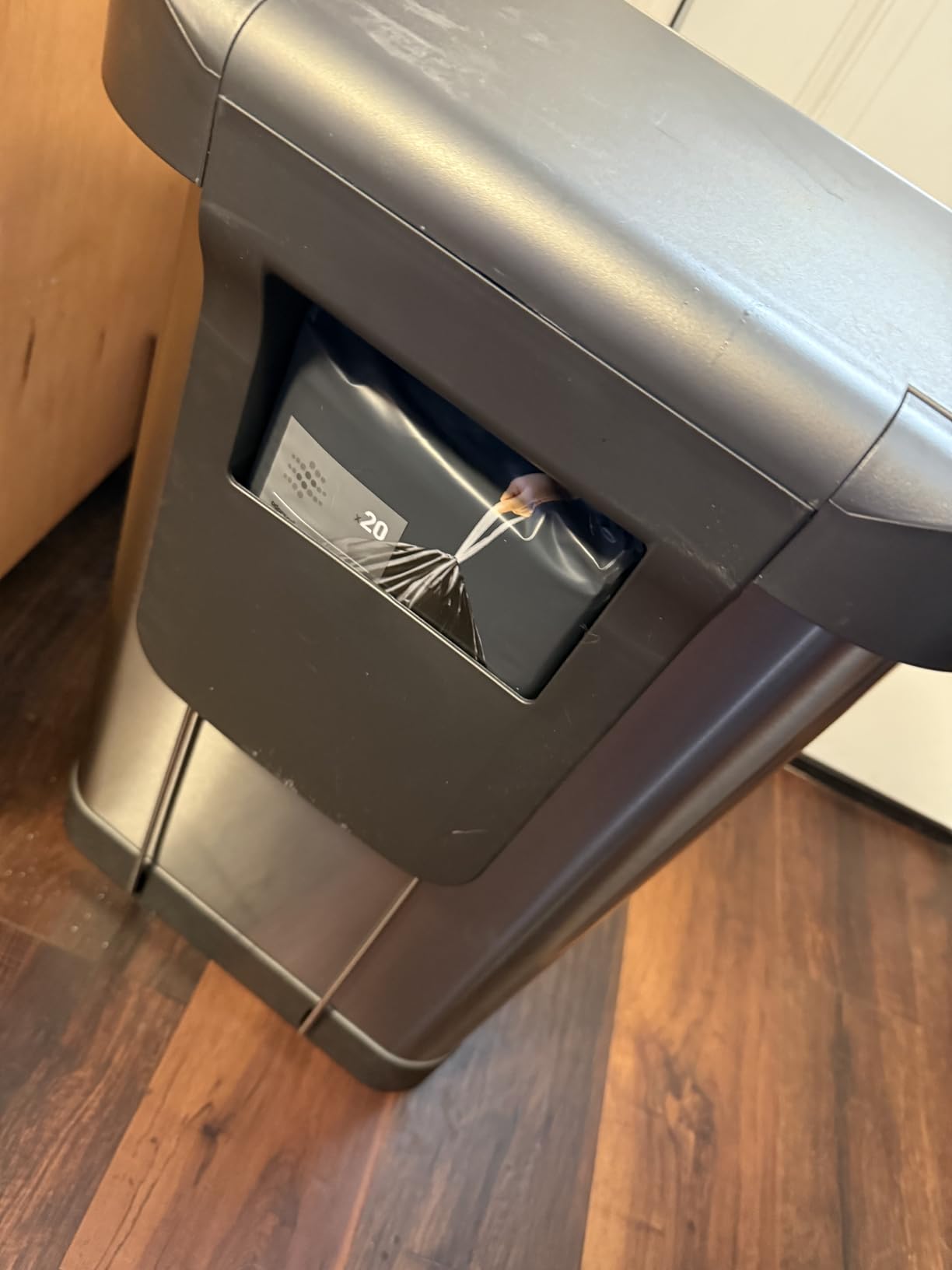 simplehuman Rectangular Step Can, 45L / 12 Gallon Kitchen Trash Can, Liner Rim System, Liner Pocket, 150,000-Step Pedal, Lid Shox Silent Close, Brushed Stainless Steel with Grey Plastic Lid customer photo 1