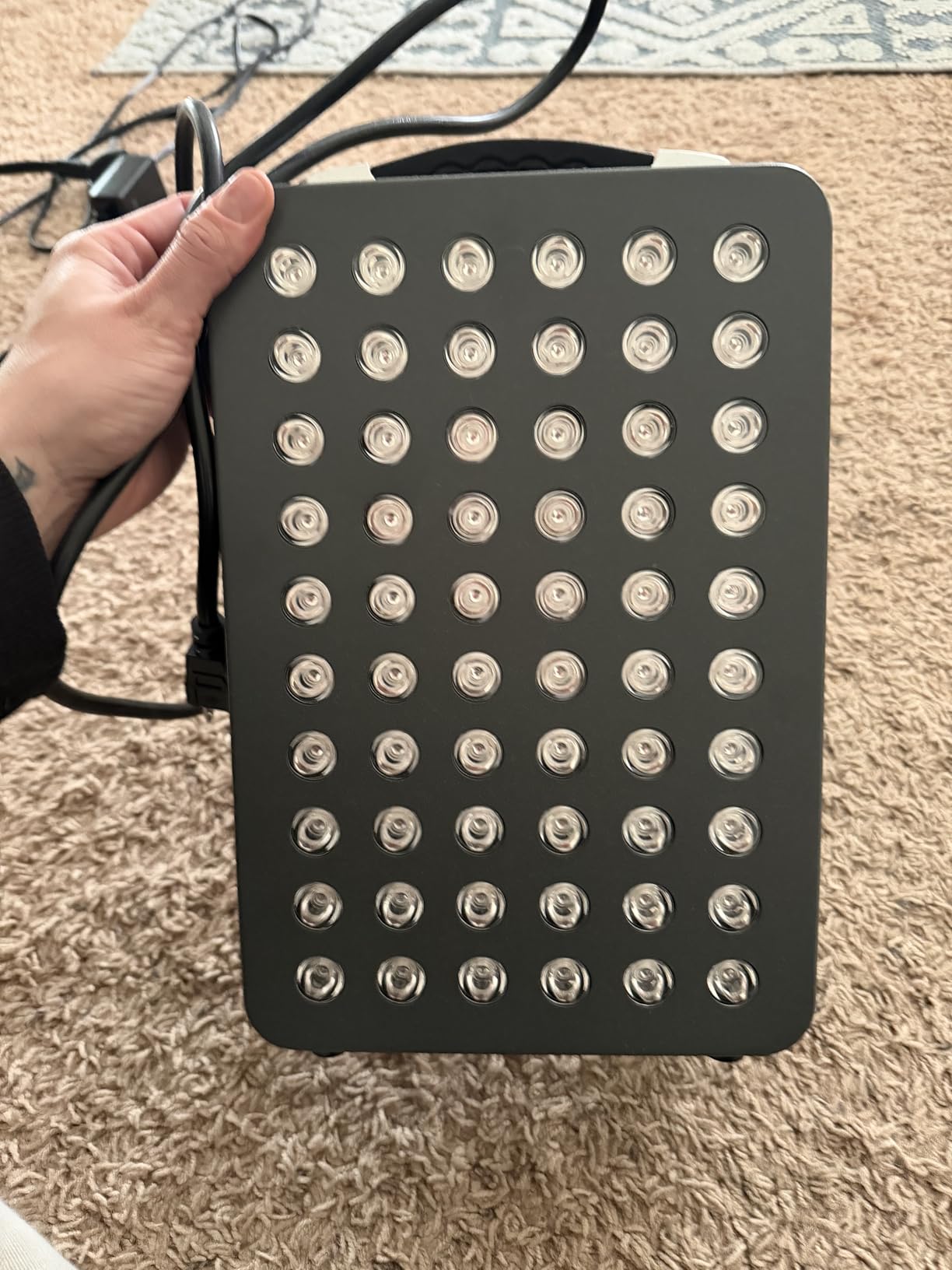 Hooga HG1500 Full Body Red Light Therapy Panel, 300 LEDs, 660nm Red & 850nm Near-Infrared Light, Built-in Timer, Door Hanging Kit customer photo 1