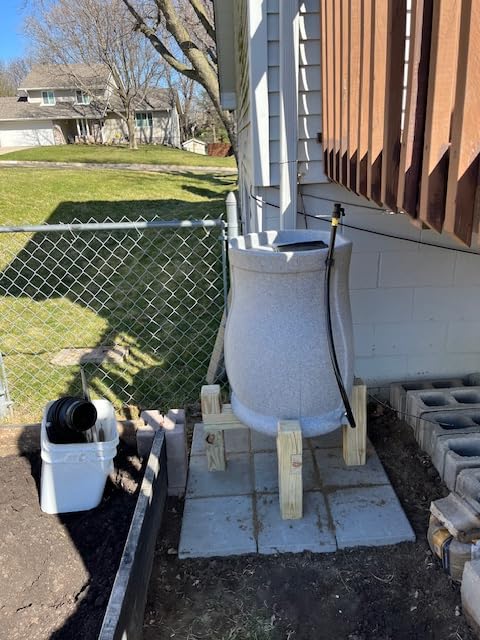 FCMP Outdoor Catalina 45 Gallon Rain Barrel, Light Granite | BPA-Free Flat-Back Design with 3.5 Foot Garden Hose, Shut-Off Thumb Valve, and Fixed Lid customer photo 2