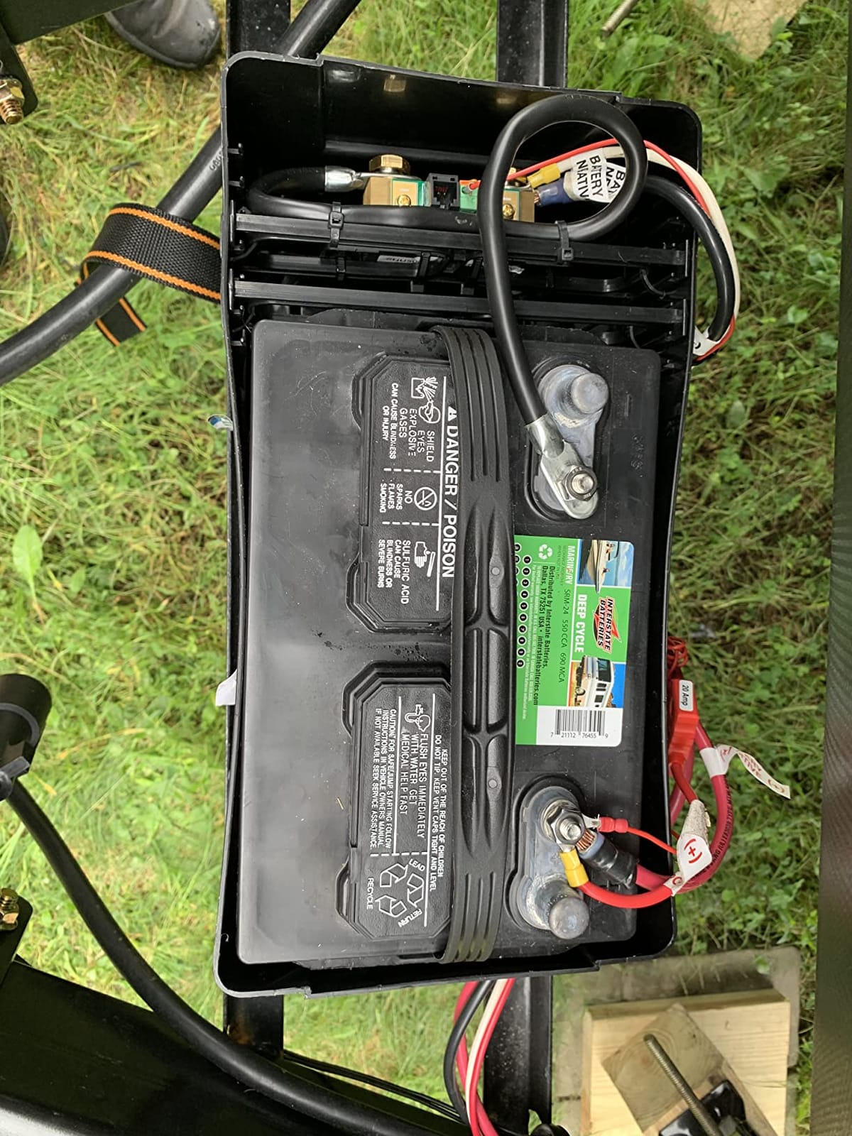 Victron Energy BMV-712 Smart Battery Monitor with Shunt - 6.5-70 VDC | Display and Bluetooth - Black customer photo 1