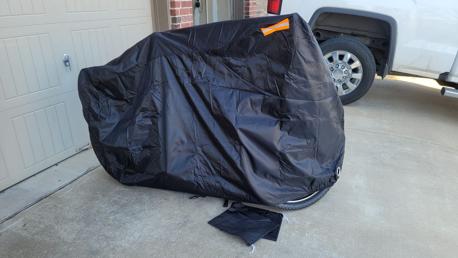 Bike Cover for 1, 2 or 3 Bikes Waterproof Bicycle Cover Outdoor Bike Storage Covers XL XXL 420D Heavy Duty Rain Sun UV Wind Proof for Mountain Road Electric Bike etc customer photo 2