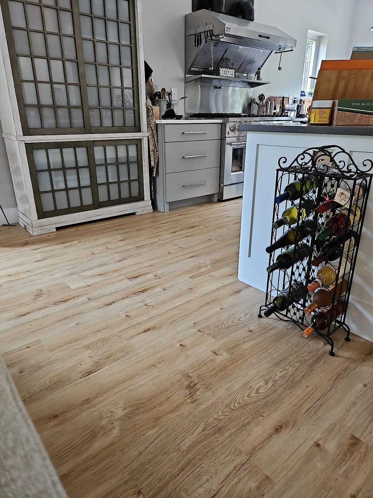 MORE Luxury Vinyl Floor Cleaner for Vinyl Plank Flooring - Ready to Use, Daily Cleaning Formula for Tile, Vinyl Surfaces [Gallon / 128oz] customer photo 2