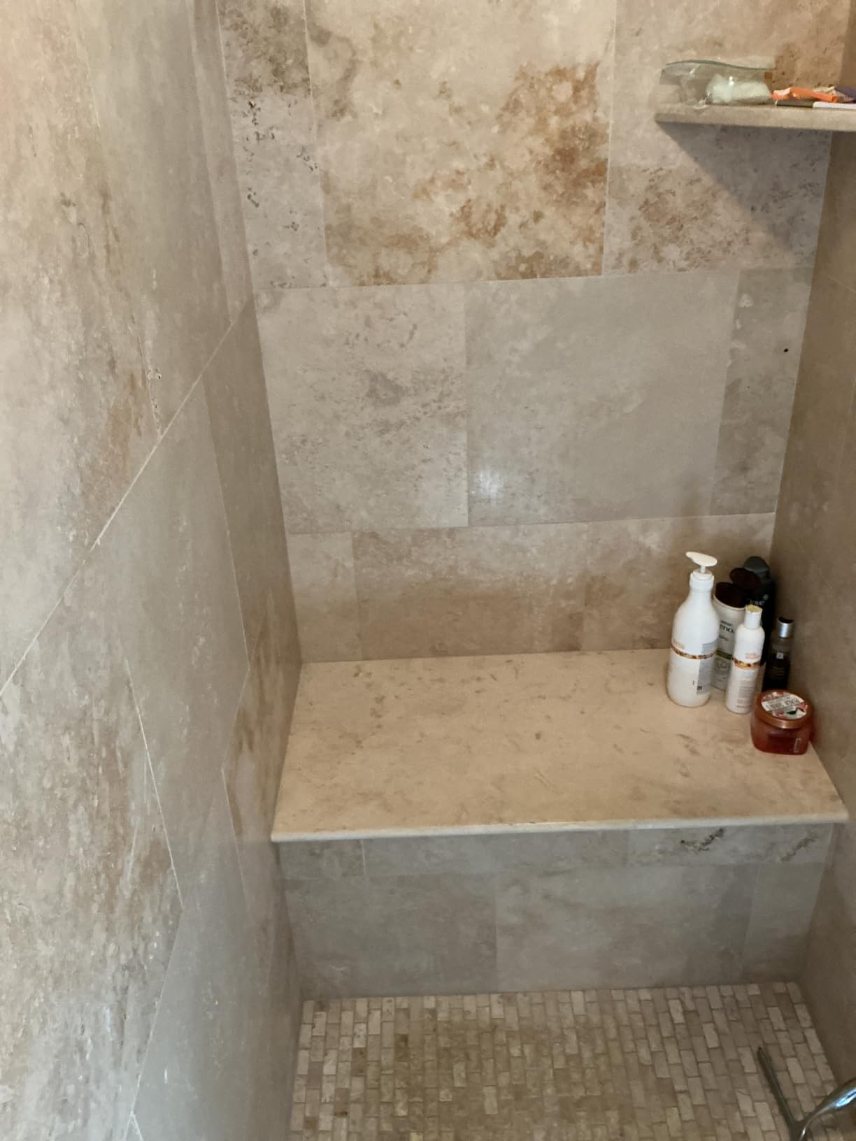 Granite Gold Daily Cleaner for Granite and Quartz Countertops, 32 oz Spray | Streak-Free Cleaning for Natural Stone, Marble, Travertine, Engineered Stone & Floors - Food-Prep Area Safe - Made in the USA customer photo 1