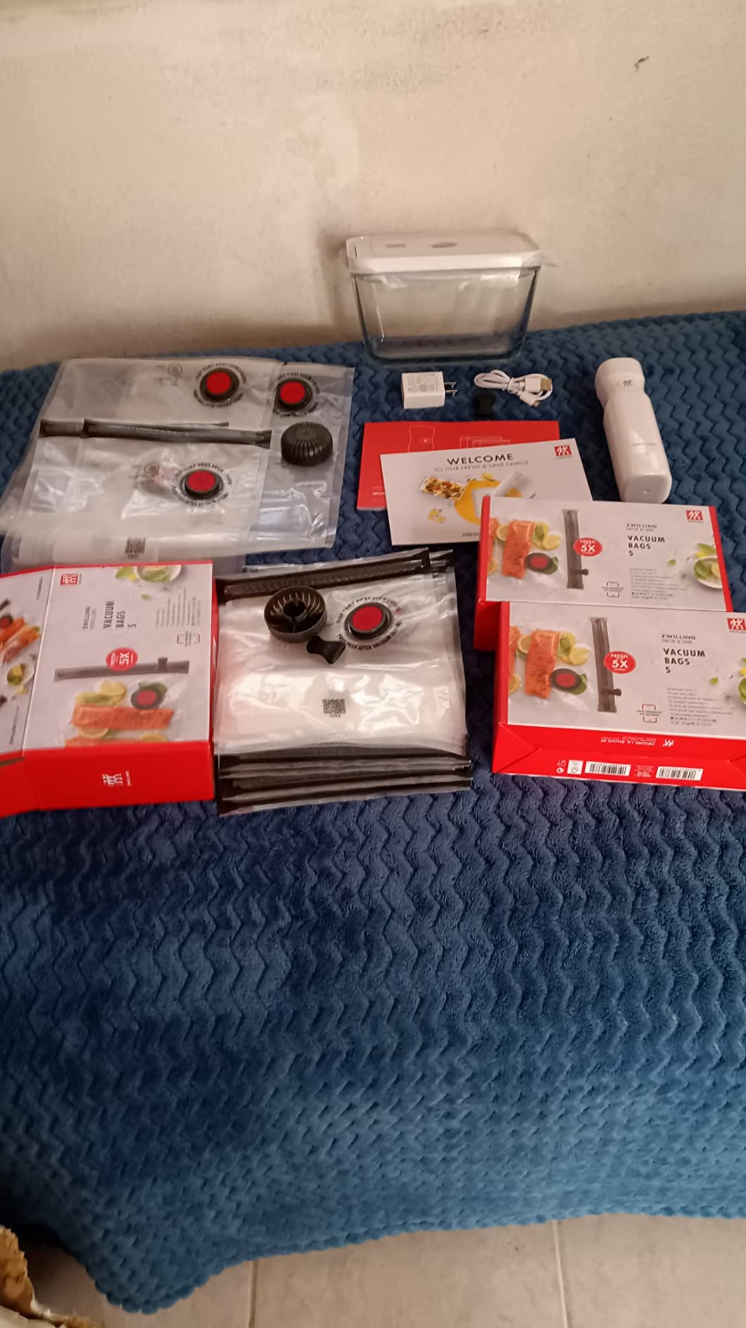 Zwilling Fresh & Save 3-Pc Glass Food Storage Container Set | Airtight Glass Containers Keep Food Fresh Up to 5X Longer with the Fresh & Save Vacuum Pump (Pump Not Included) customer photo 2