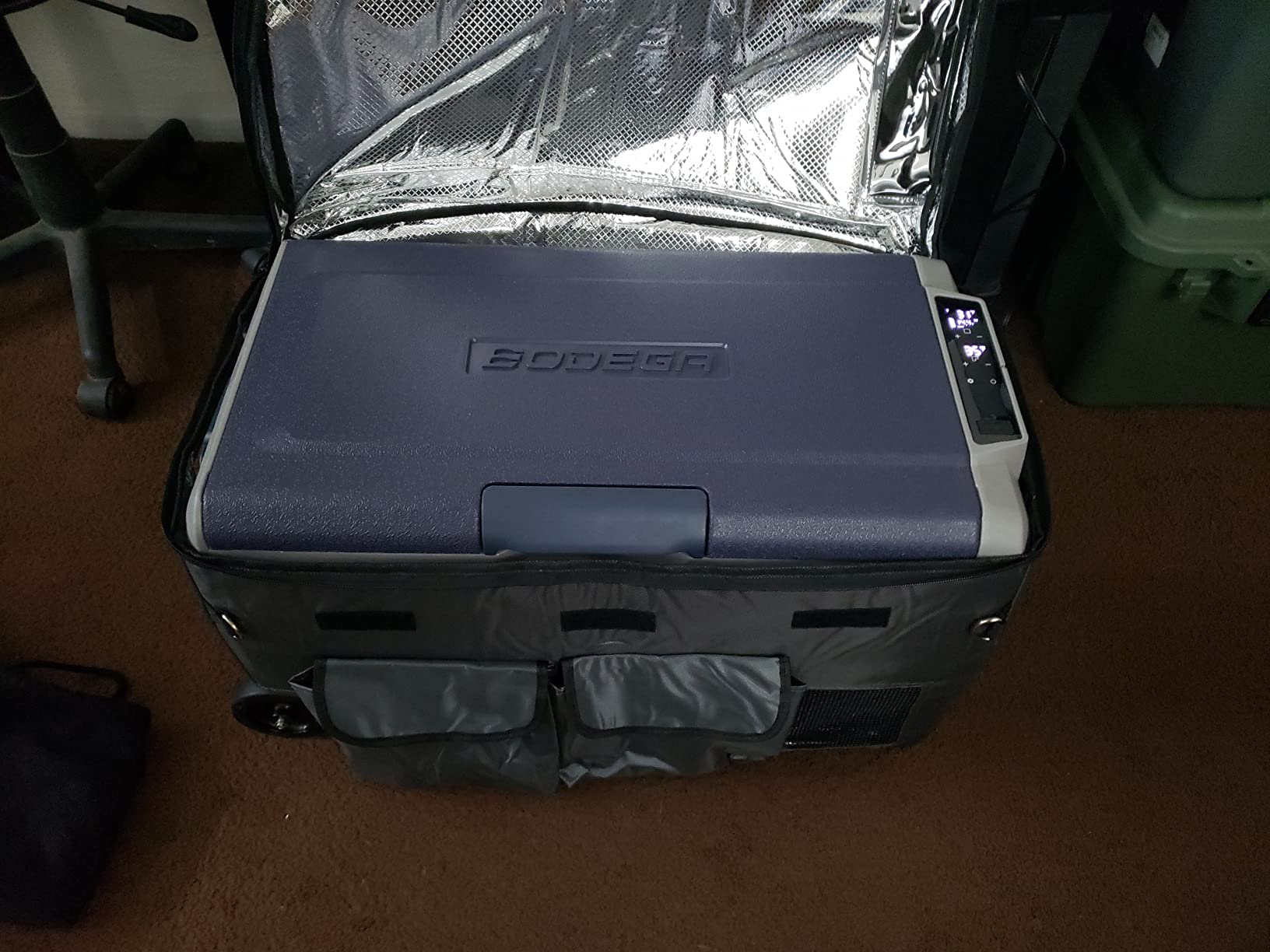 T60 Insulated Protective Cover Insulated Transit Bag for Alpicool T60, Bodega 64 Quart, VEVOR 63 Qt Dual Zone Car Fridge Freezer customer photo 1