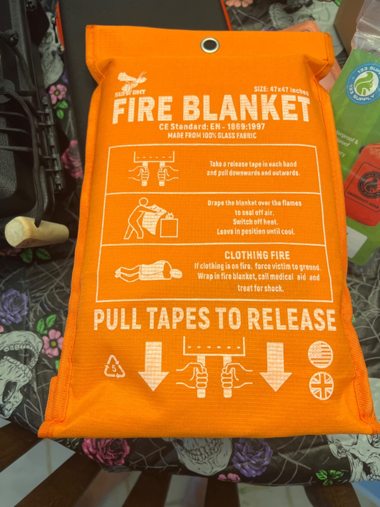 Fire Blanket - 1500F CE Certified Emergency Fire Blanket for Home and Kitchen. 500GSM Fabric & 0.5mm Thick - 100% Fiberglass Fire Extinguisher for Car,Warehouse Office - 2pc (40x40 inches) by Supa Ant customer photo 2
