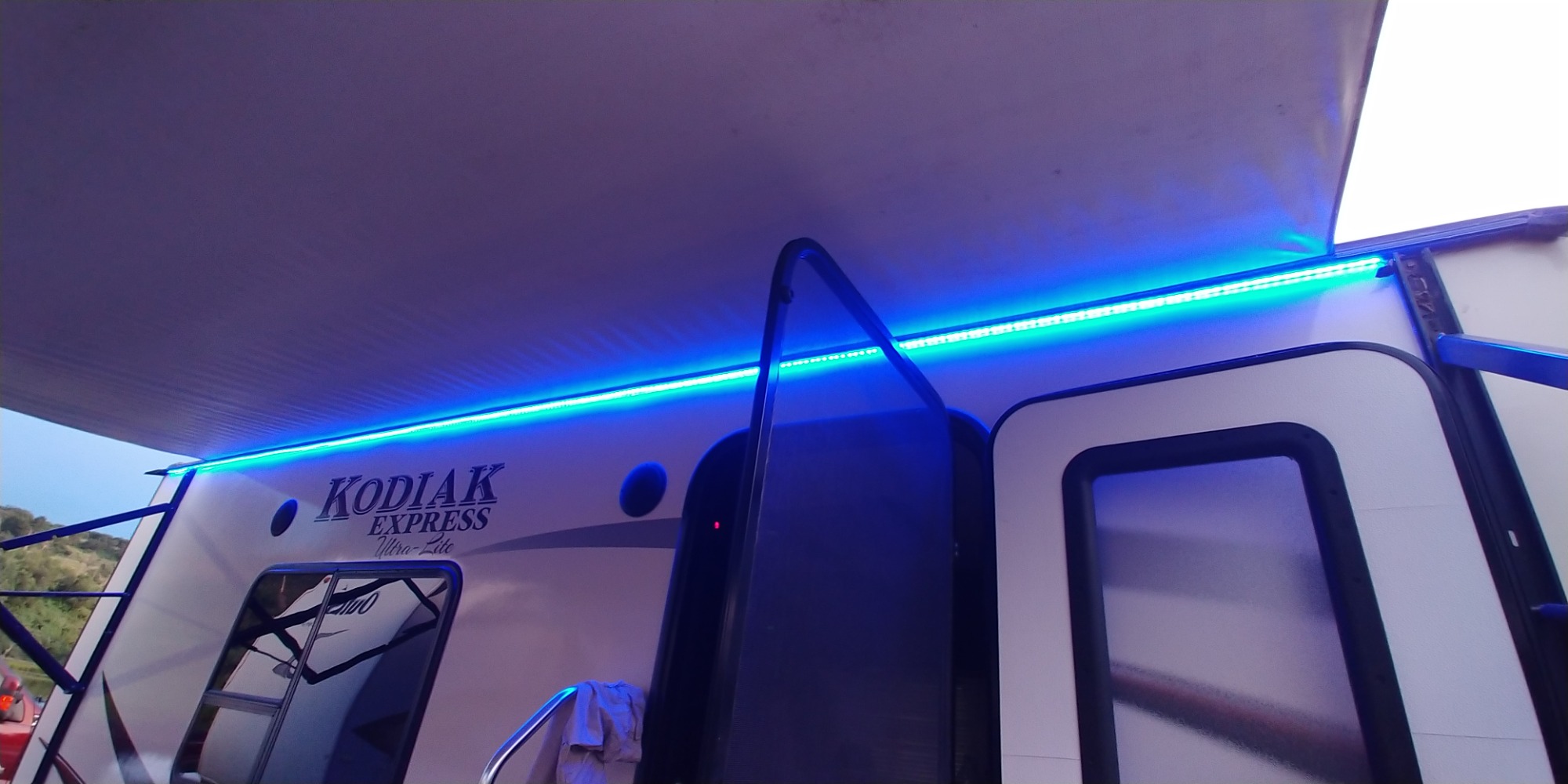 Seagenck RV Led Awning Party Light, Led Awning Strip Light for Camper Motorhome Travel Trailer Concession Stands Food Trucks, Light Up Canopy Area for BBQ Play Cards, 5m(16.4ft), Dc 12v, Blue customer photo 1