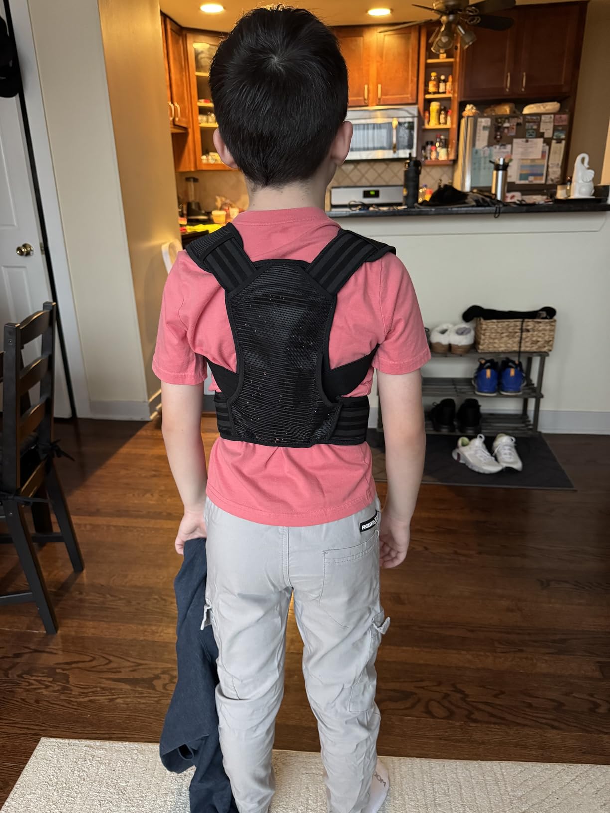 Lexniush Professional Posture Corrector for Kids and Teens, Effective Upper Back Posture Brace for Teenagers Boys Girls Spinal Support to Improves Slouch, Prevent Humpback, Relieve Back Pain customer photo 2