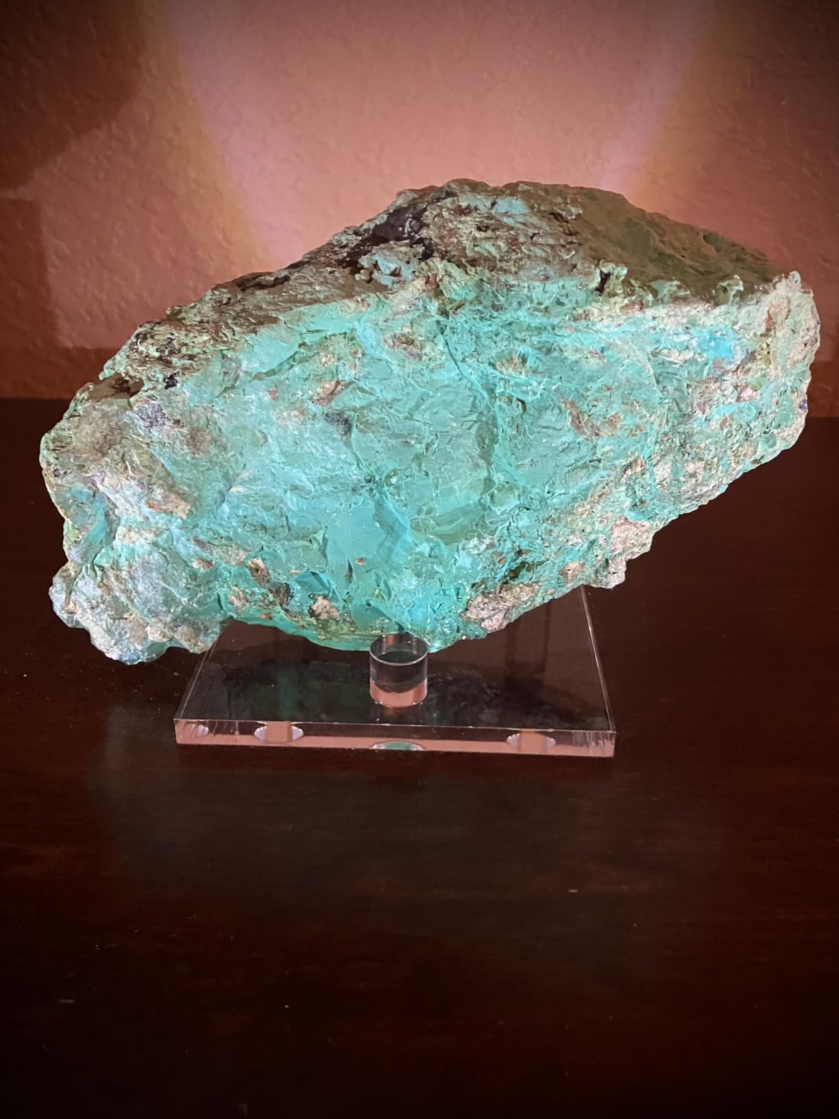 Hipiwe Clear Acrylic Display Stand - Three-Peg Rock Display Easel, 4 Packs Small Geode Stands for Mineral Agate Collectibles customer photo 2