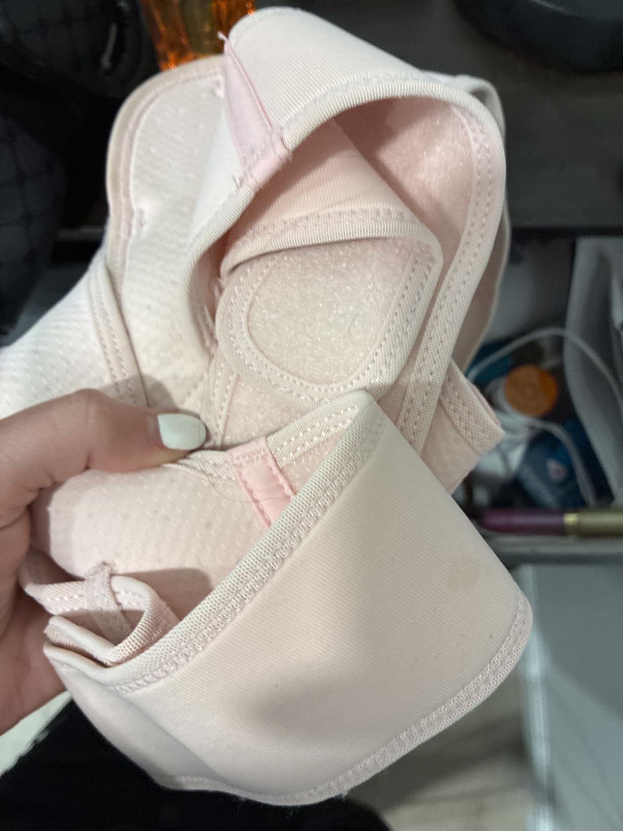 Vicorrect Posture Corrector for Women and Men, Adjustable Upper Back Brace for Clavicle Support and Providing Pain Relief from Neck, Shoulder, and Upper Back (S/M) customer photo 1