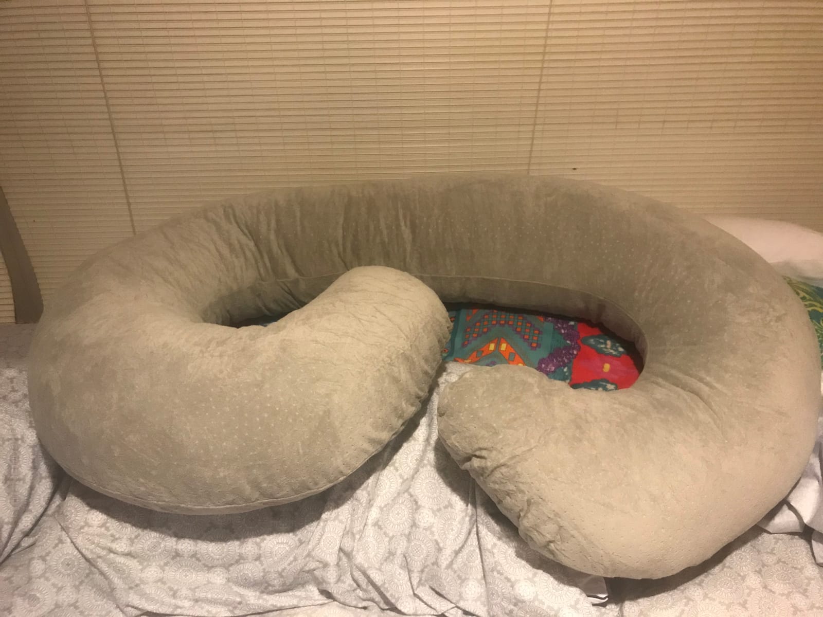 1 MIDDLE ONE Pregnancy Pillow, C Shaped Full Body Pillow for Maternity Support and Pregnant Women Sleeping with Velvet Cover (Dark Grey) customer photo 2