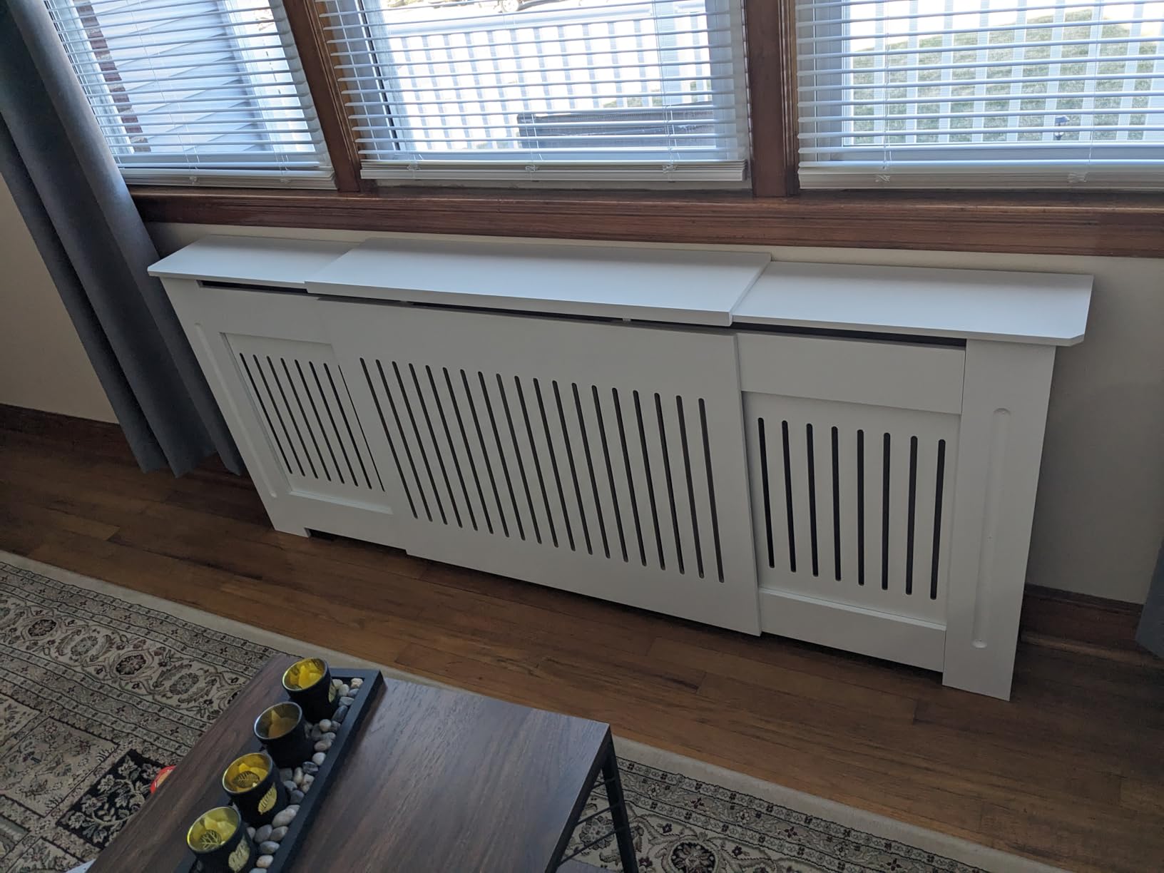 vidaXL Radiator Cover with Adjustable Length, Slatted Design Heater Cover Cabinet with Top Storage Shelf, Hide Cluttered Pipes, MDF, 55.5-80.7''x6.6''x32.1'', White customer photo 2