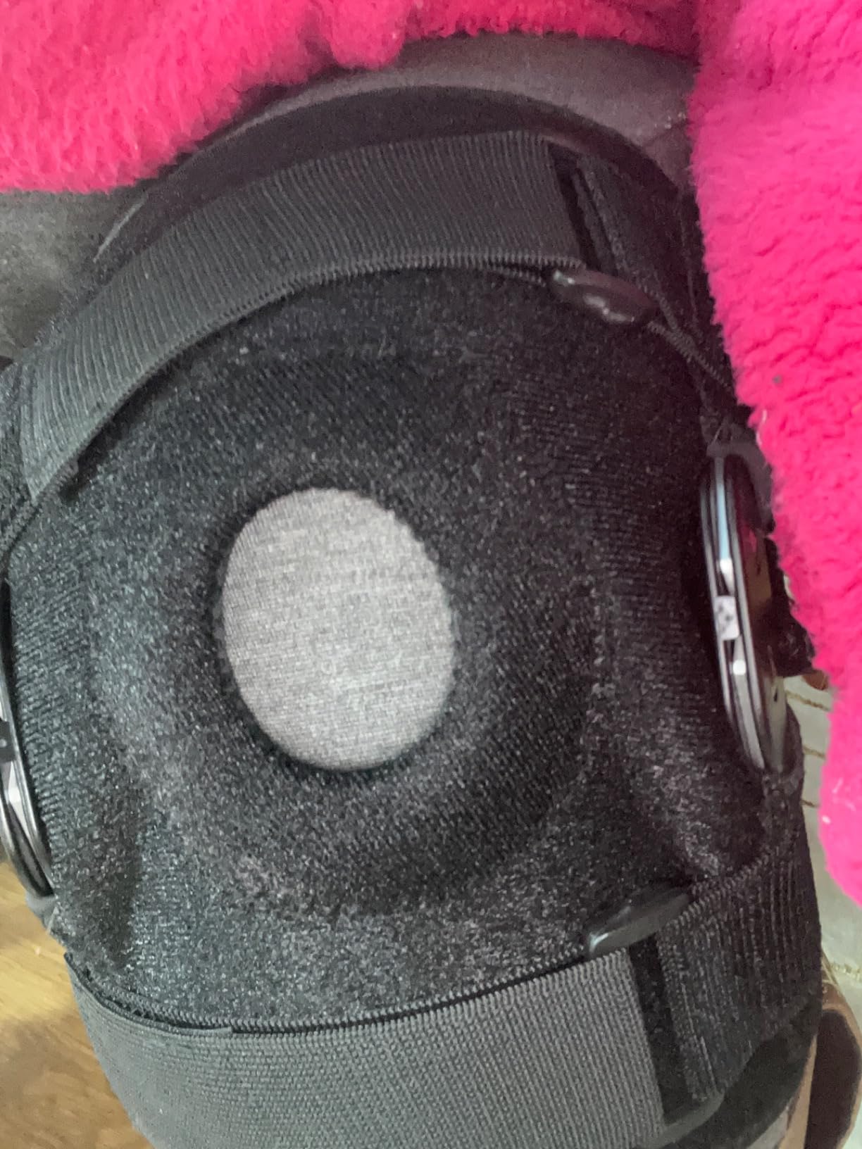 Decompression Knee Brace, Stable Support of The Knee, Pain Relief customer photo 2
