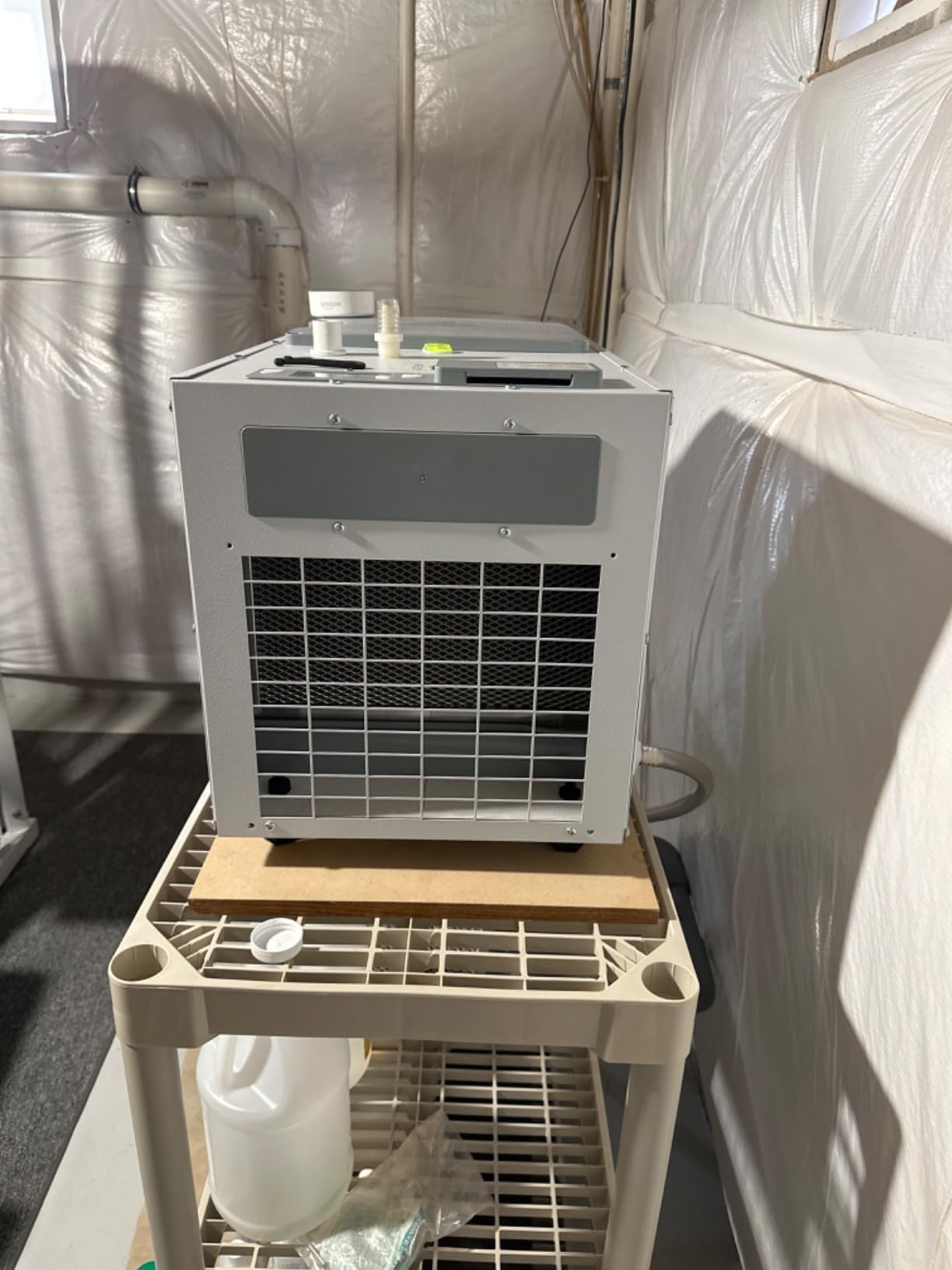 AprilAire E100 Pro 100-Pint Whole-House Dehumidifier, Energy Star Certified, Commercial-Grade Whole-Home Dehumidifier for Basement, Crawlspace, or Whole House up to 5,500 sq. ft. customer photo 2