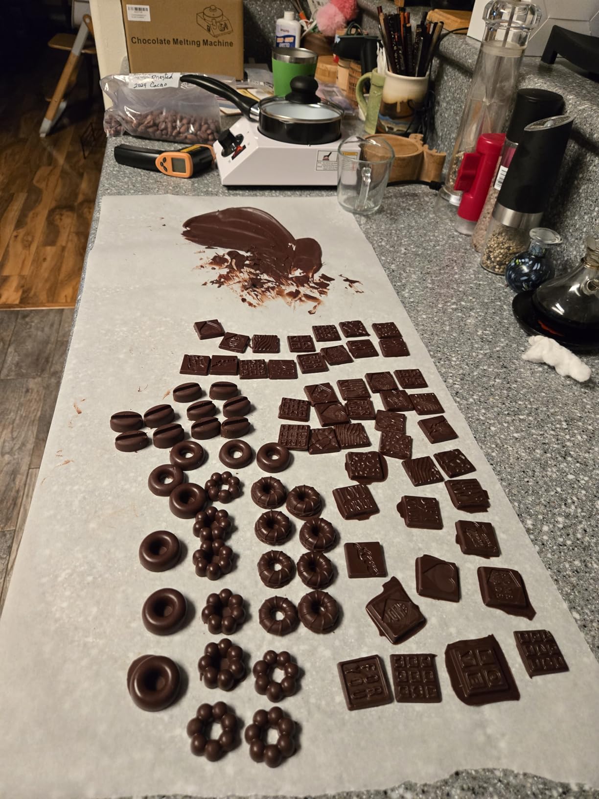 Dyna-Living Chocolate Melting Pot Dual Chocolate Tempering Machine for Melting Chocolate, 80W Chocolate Melting Machine Electric Chocolate Melter Pot for Home, Chocolate Fondue Pot for Chocolate Melt customer photo 1