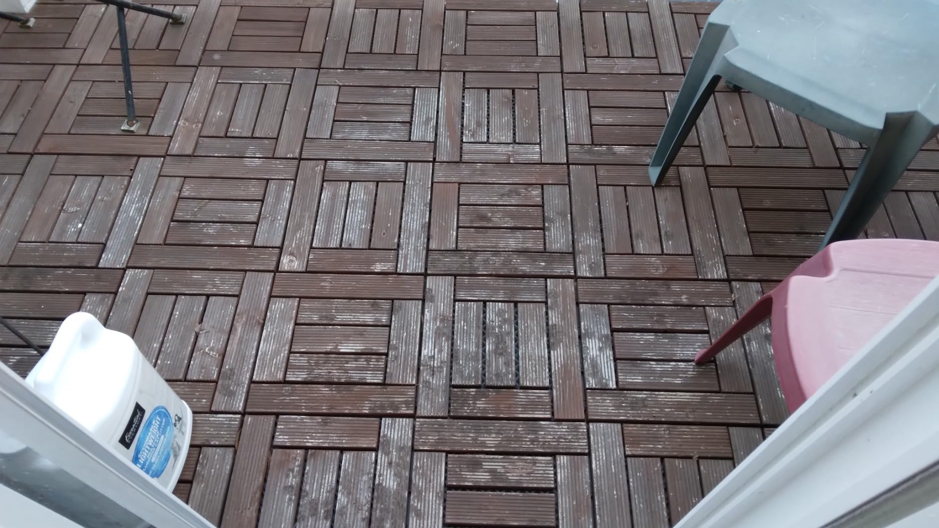 Yaheetech 27PCS Patio Floor Tiles Outdoor Interlocking Deck 12 x 12in, Black | Outdoor Floor Tiles for Patio Flooring, Balconies, Waterproof Decking, All-Weather Interlocking Tiles and Wedding Dance Floor customer photo 1