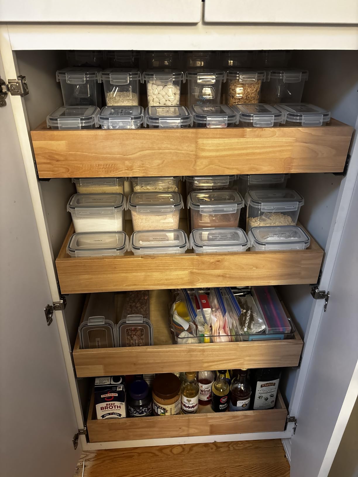 Vtopmart 32pcs Airtight Food Storage Containers Set, BPA Free Plastic Kitchen and Pantry Organization Canisters with Lids for Cereal, Dry Food, Flour and Sugar, Includes 32 Labels customer photo 2