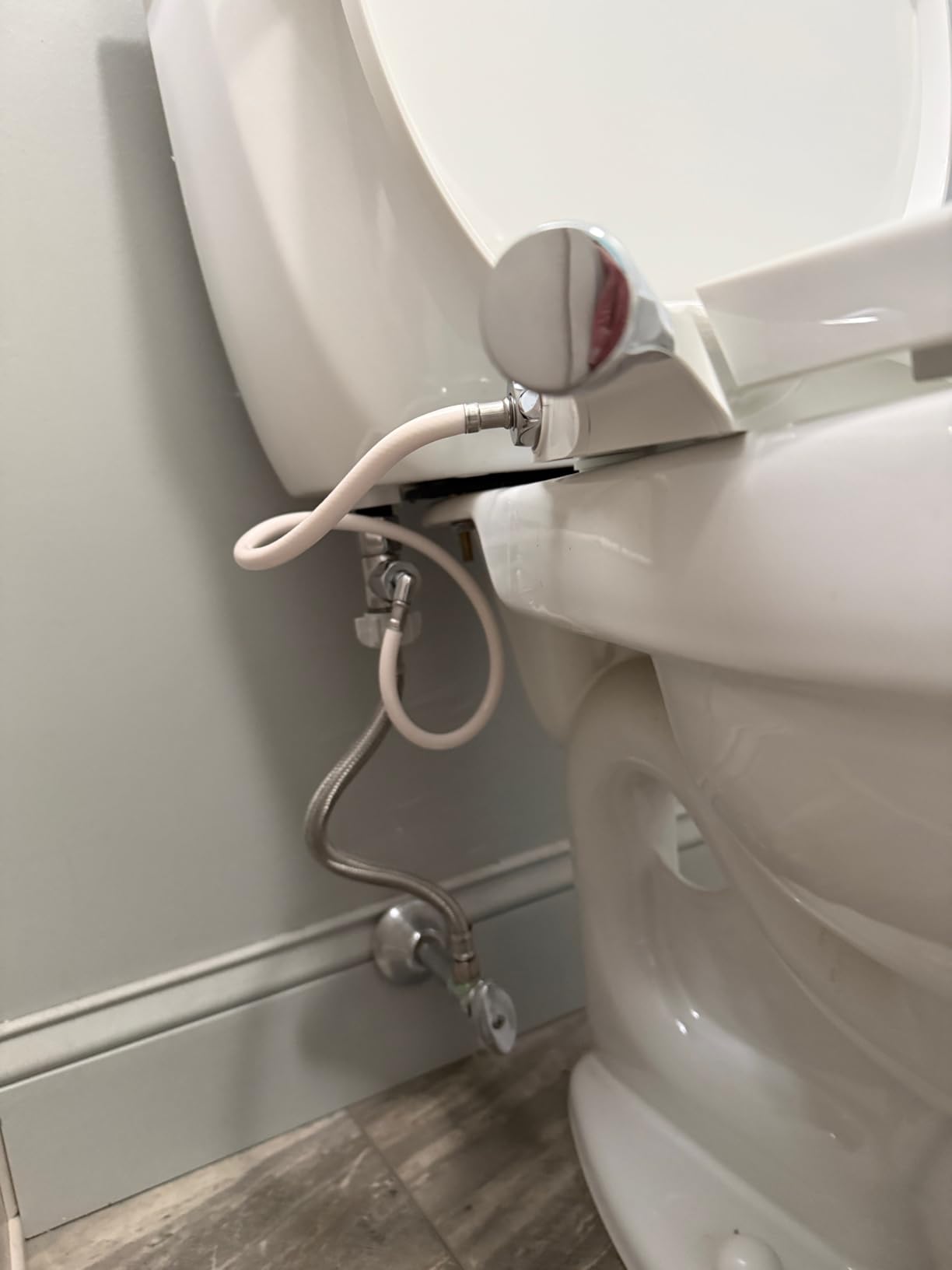 Kohler PureWash M300 Manual Elongated Bidet Toilet Seat, Chrome Handle, Quiet-Close Lid Prevents Slamming, Toilet Bidet, Easy Installation with Quick-Release Hinges, Self-Cleaning Wand customer photo 1