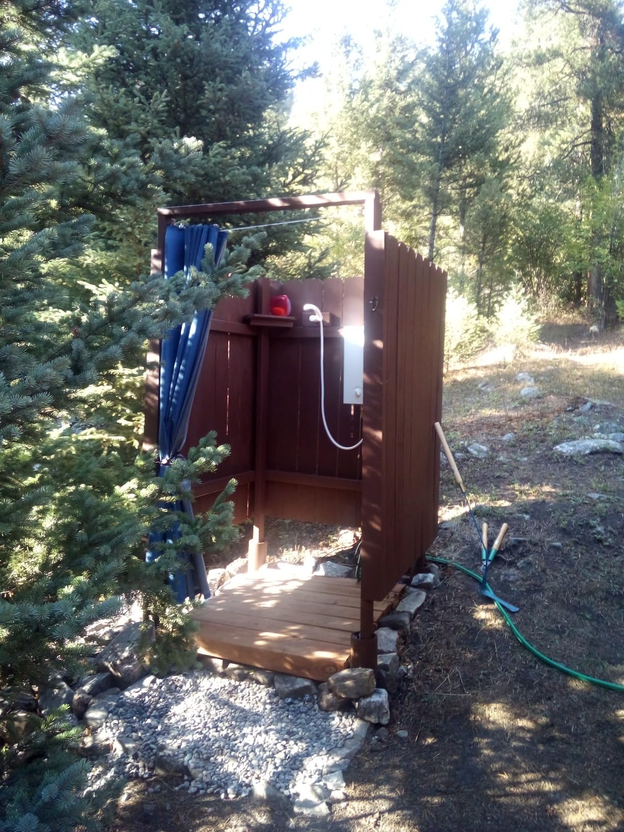 EZ 101 Outdoor Tankless Water Heater - Propane (LPG) Gas - 2 GPM - Small - Portable - Point of use - Battery Powered Ignition - Camping - RV - Hunting customer photo 2