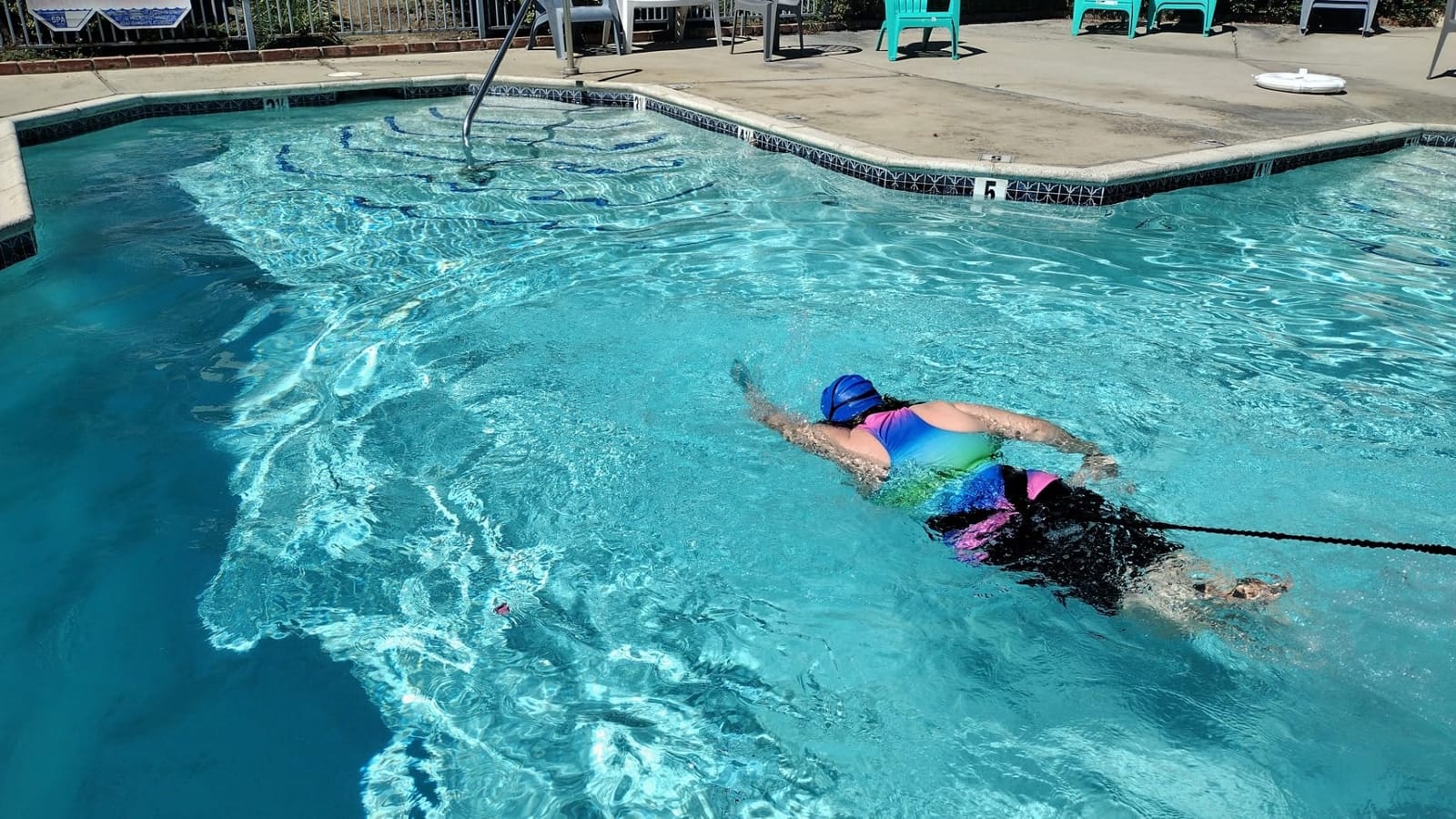 Hikeen Swimming Training Belt - 4M Tether for Swim in Place, Stationary Harness, Aquatic Resistance Belt customer photo 1