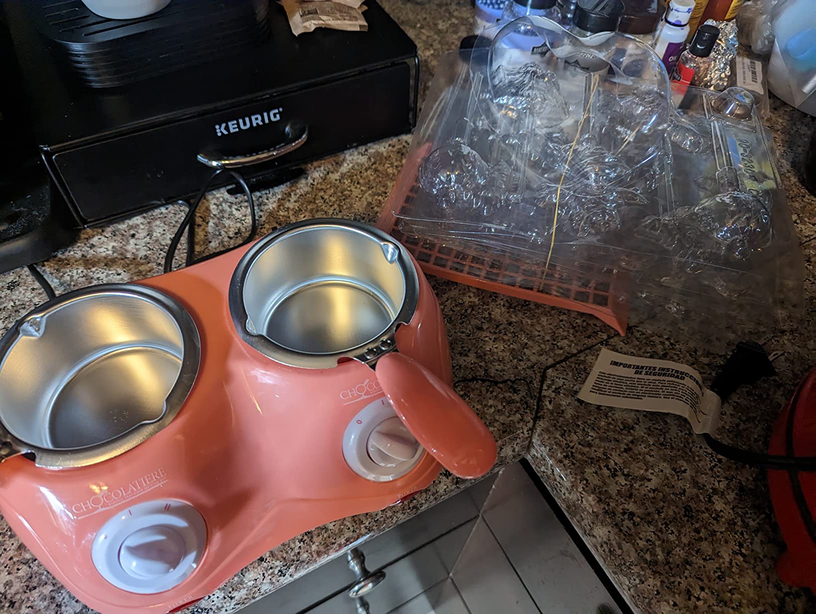 Outamateur Chocolate Melting Pot Electric Chocolate Fondue Mini Fondue Candy Maker with Double Melting Pot for Milk Chocolate, Cheese, Butter, Candy customer photo 1