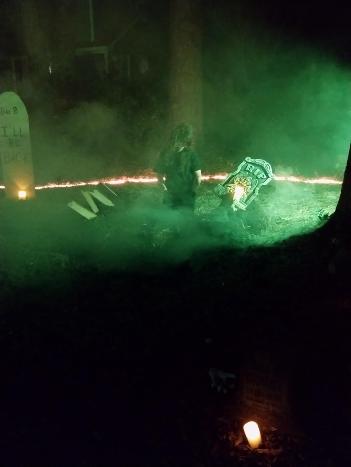 XWSTGEQ 500W Professional Fog Smoke Machine Stage Fogger | 2 Temp Controllers Anti-Overheat, Auto Spray, Manual Control, Non-Toxic Fog for Halloween Party Photography customer photo 2