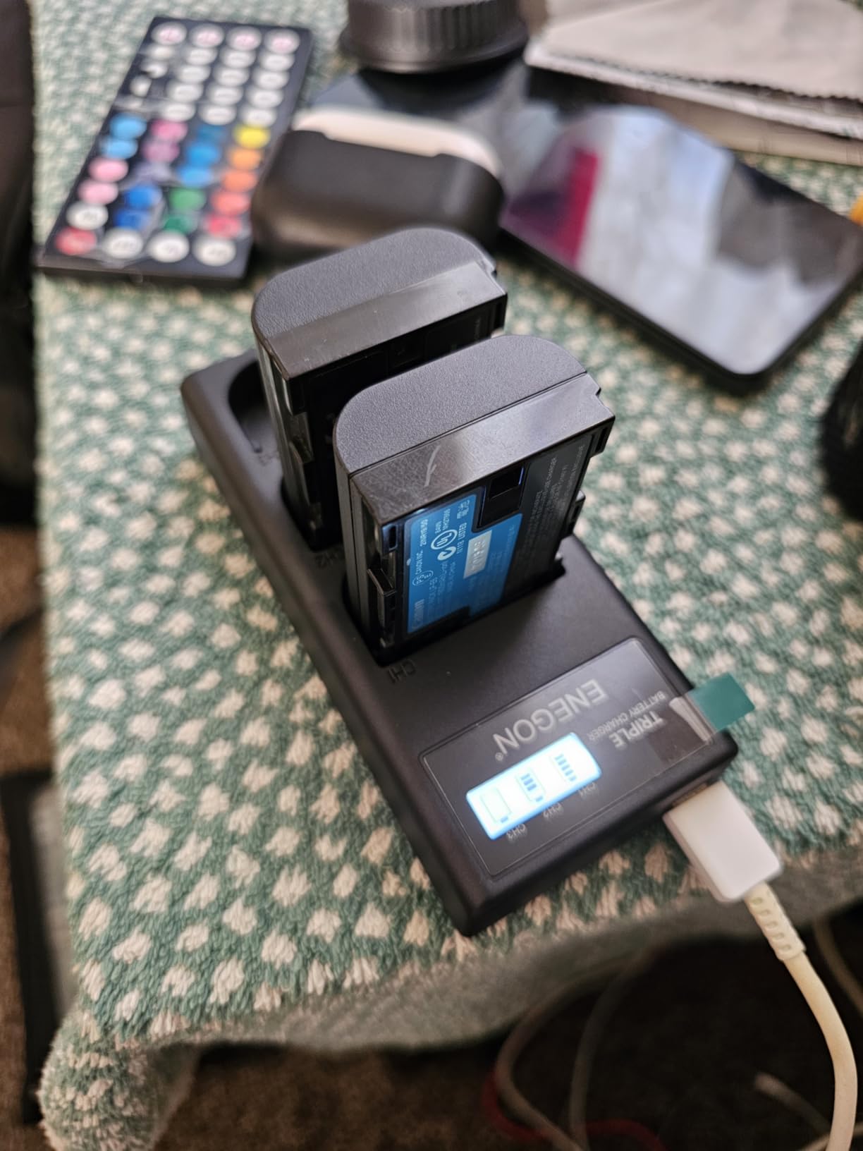 ENEGON LP-E6 LP-E6N LP-E6NH Triple Slot LCD USB Charger for Canon EOS 5D Mark II III and IV, 70D, 5Ds, 6D, 5DsR, 80D, 7D, and 7D Mark II, EOS 60D customer photo 1
