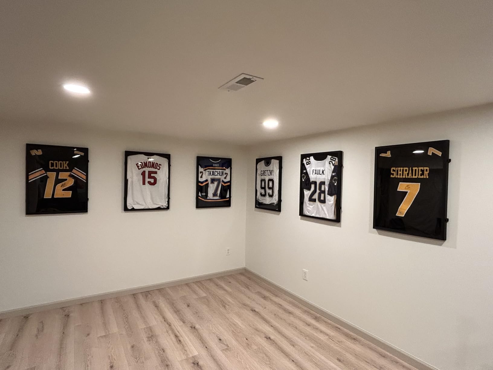 Jersey Frame Display Case, Lockable Sports Shadow Box, Silver Locks | 98% UV protection, shatterproof panel, 31.25x23.25 in wood frame, 3 hanging options, fits football & baseball jerseys customer photo 2